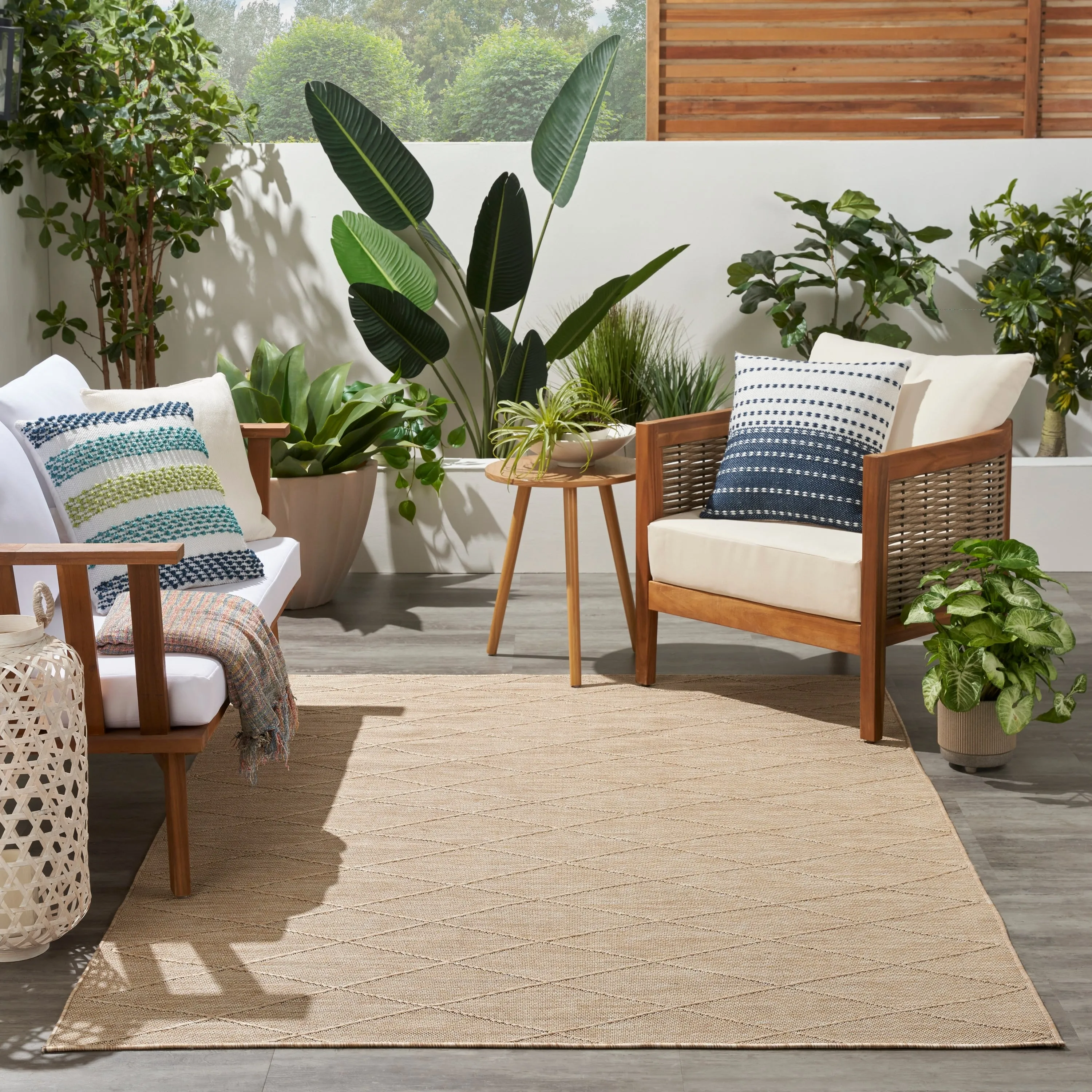 Nourison Practical Solutions Indoor/Outdoor Geometric Area Rug