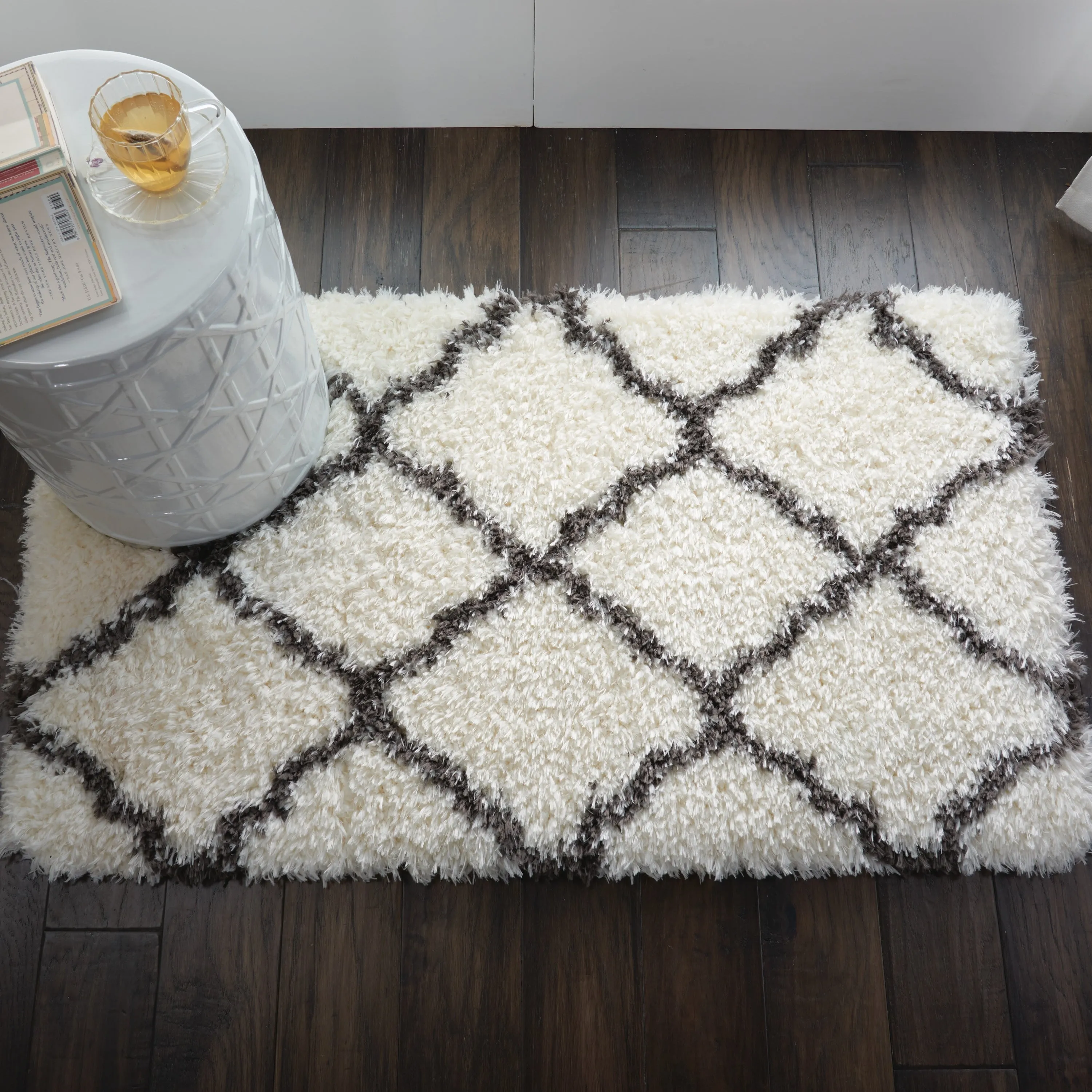 Nourison Ultra Plush Shag Geometric Area Rug