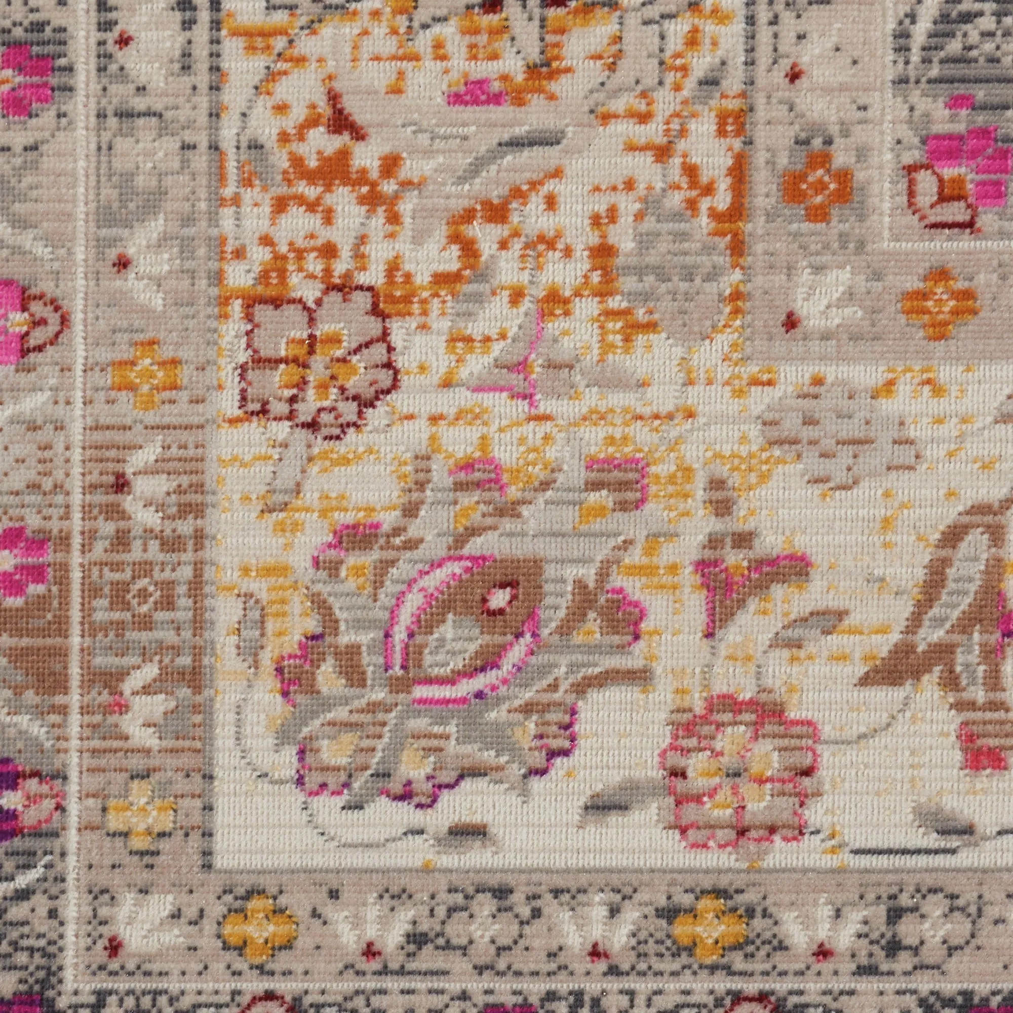 Nourison Vintage Kashan Traditional Area Rug