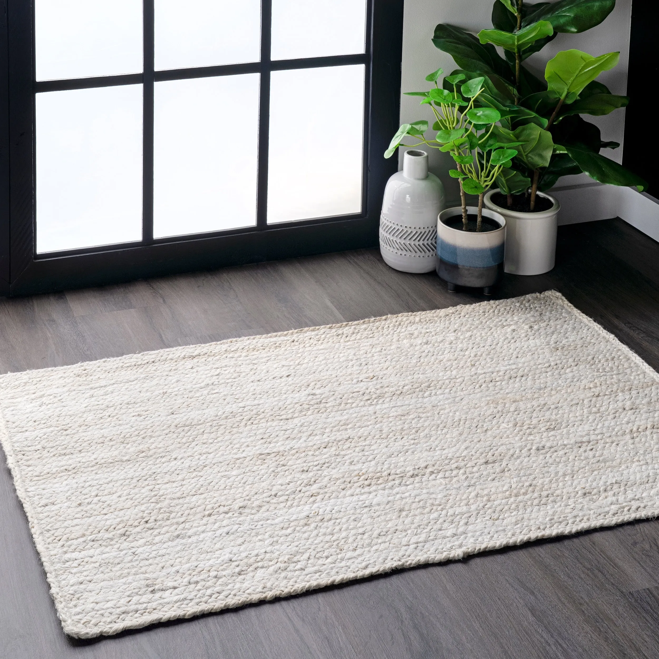 Nuloom Adelaida Farmhouse Jute Area Rug