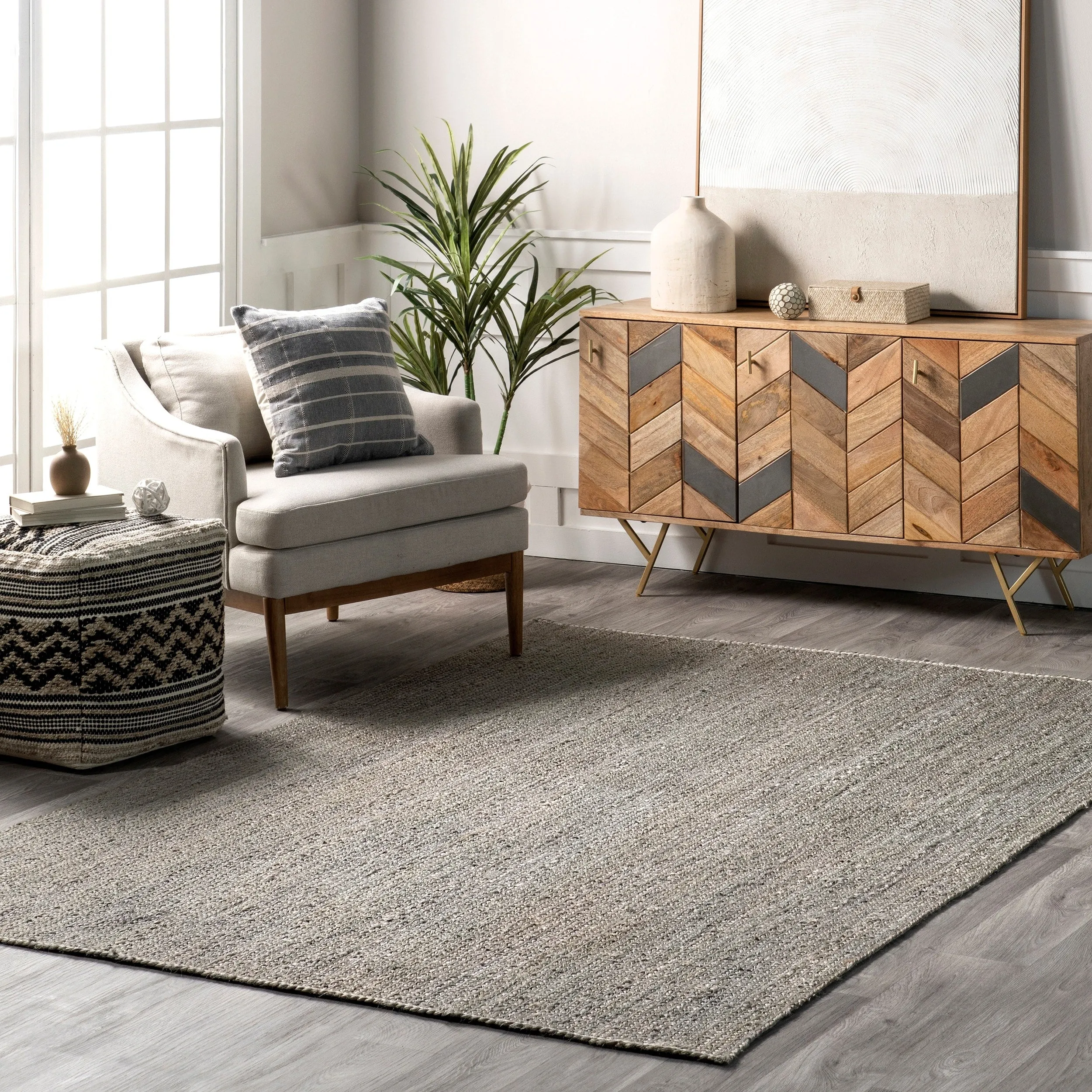 Nuloom Adelaida Farmhouse Jute Area Rug
