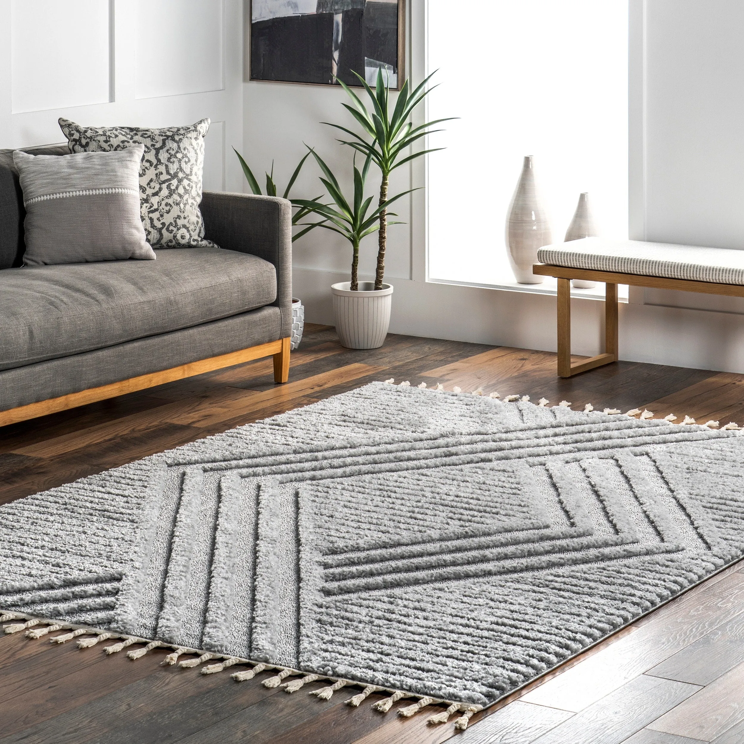 Nuloom Briella High-Low Geometric Shag Area Rug