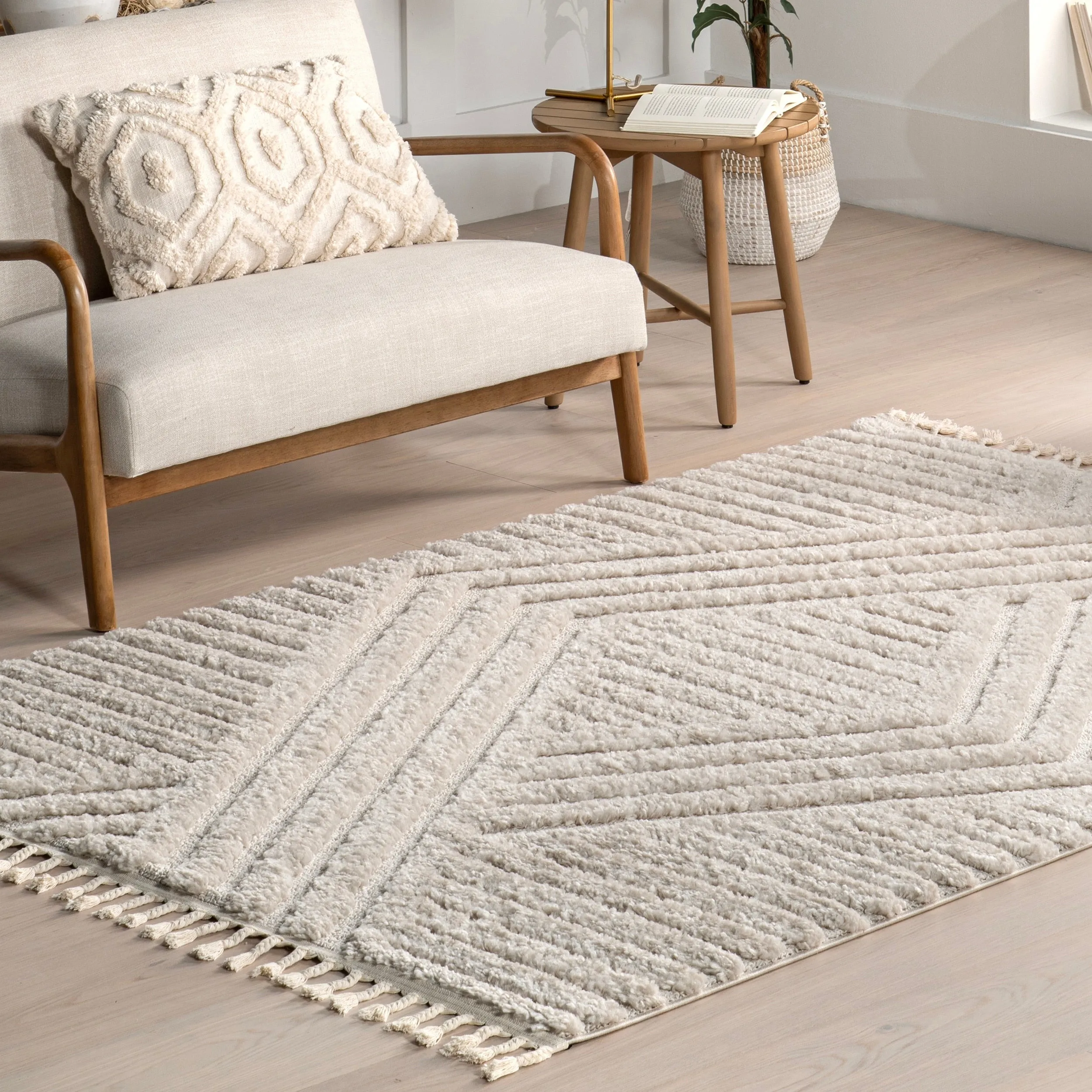 Nuloom Briella High-Low Geometric Shag Area Rug