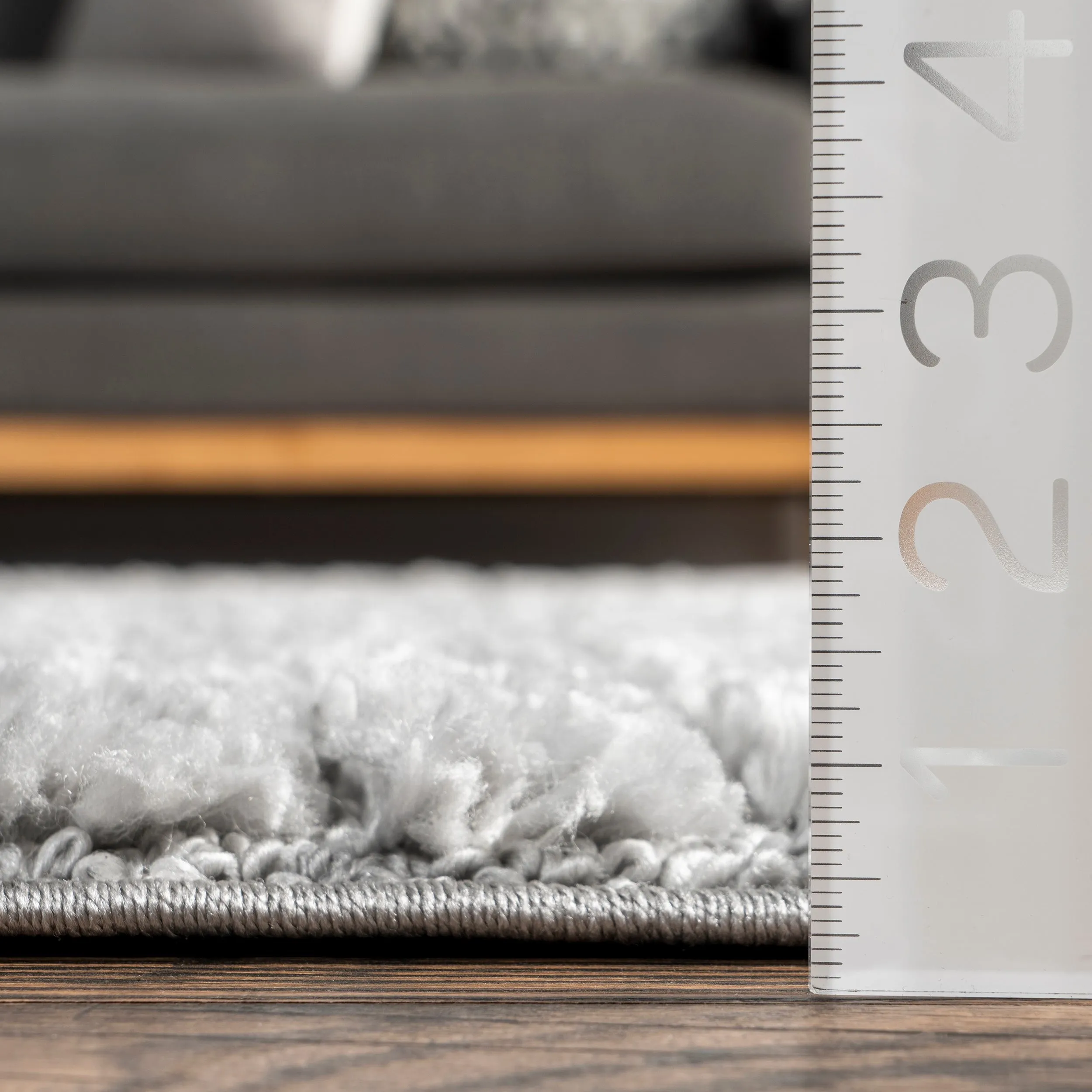 Nuloom Briella High-Low Geometric Shag Area Rug