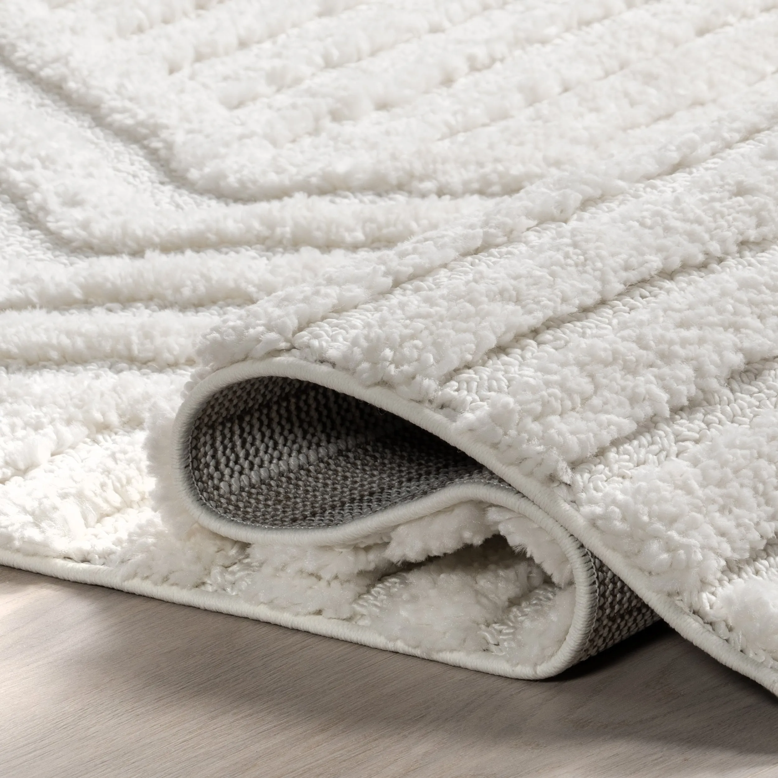 Nuloom Briella High-Low Geometric Shag Area Rug