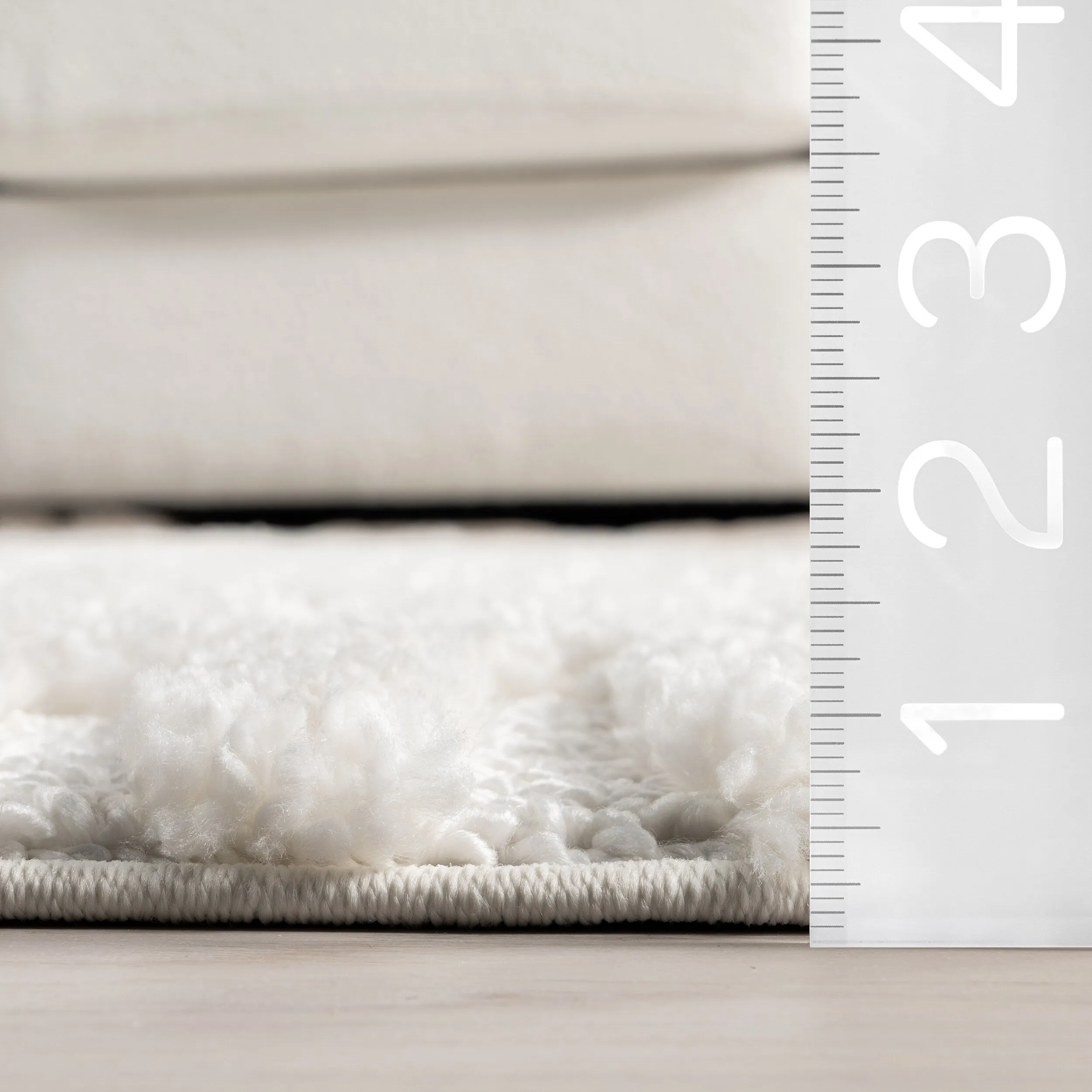 Nuloom Briella High-Low Geometric Shag Area Rug