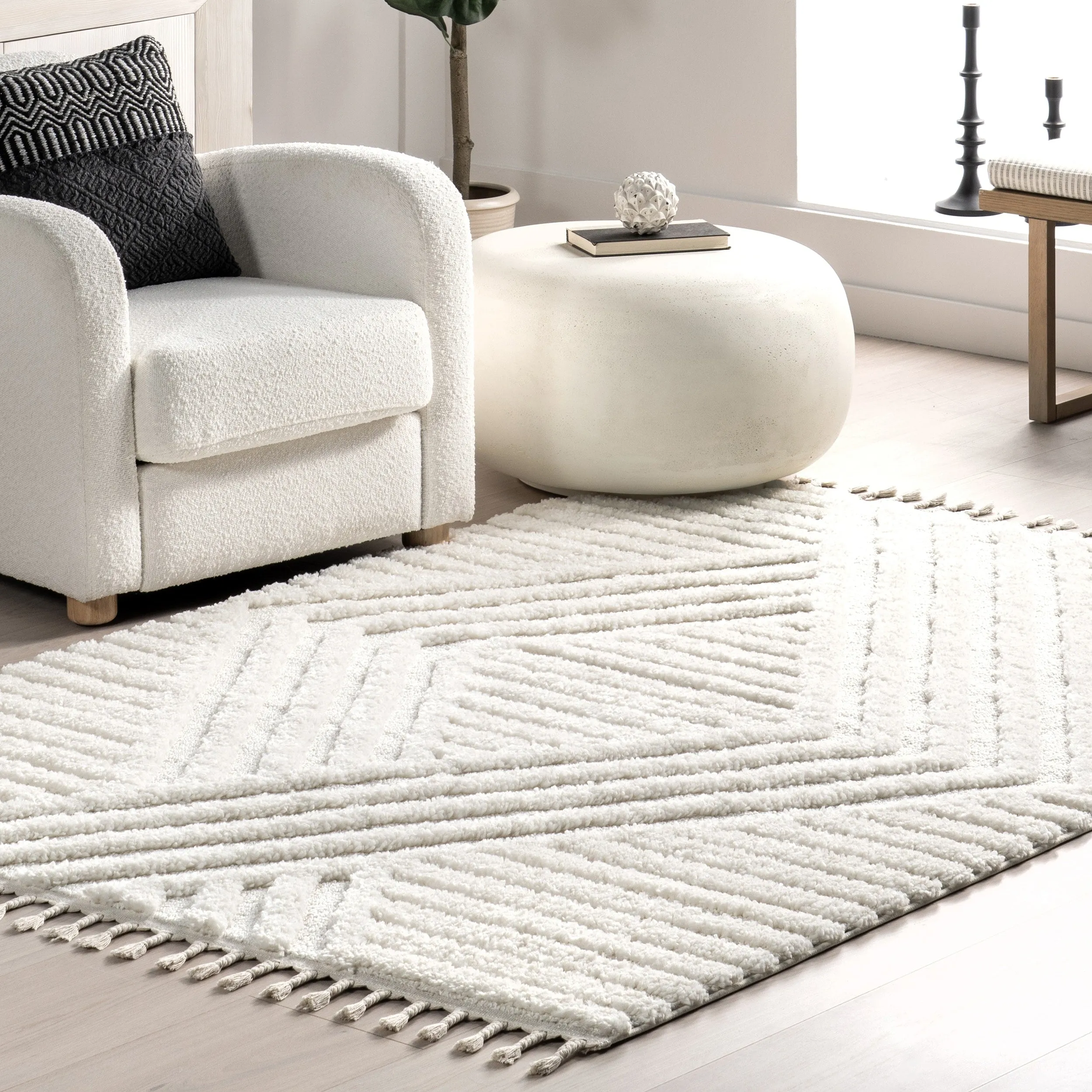 Nuloom Briella High-Low Geometric Shag Area Rug