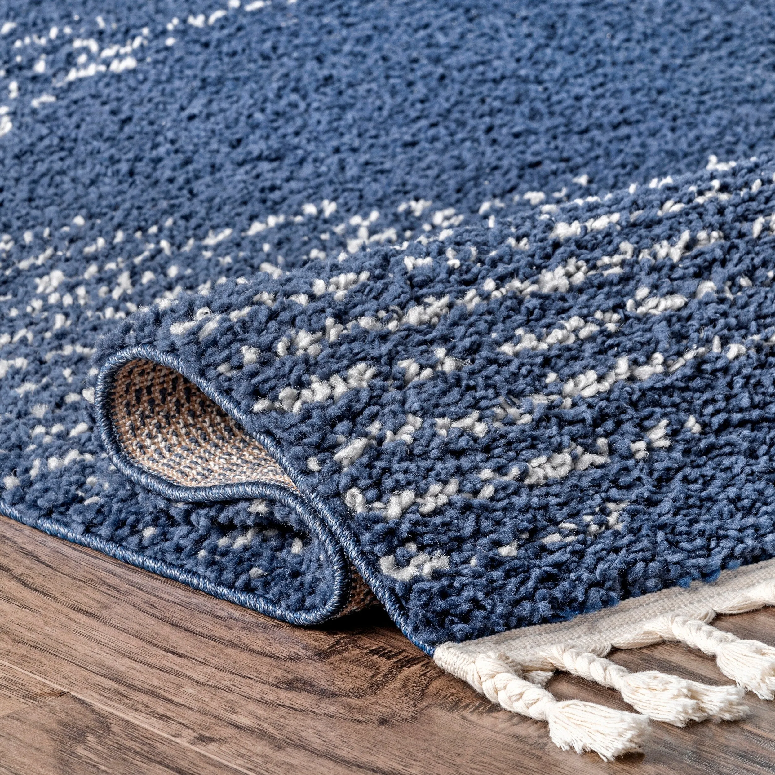 Nuloom Denton Diamond Shag Tassel Area Rug