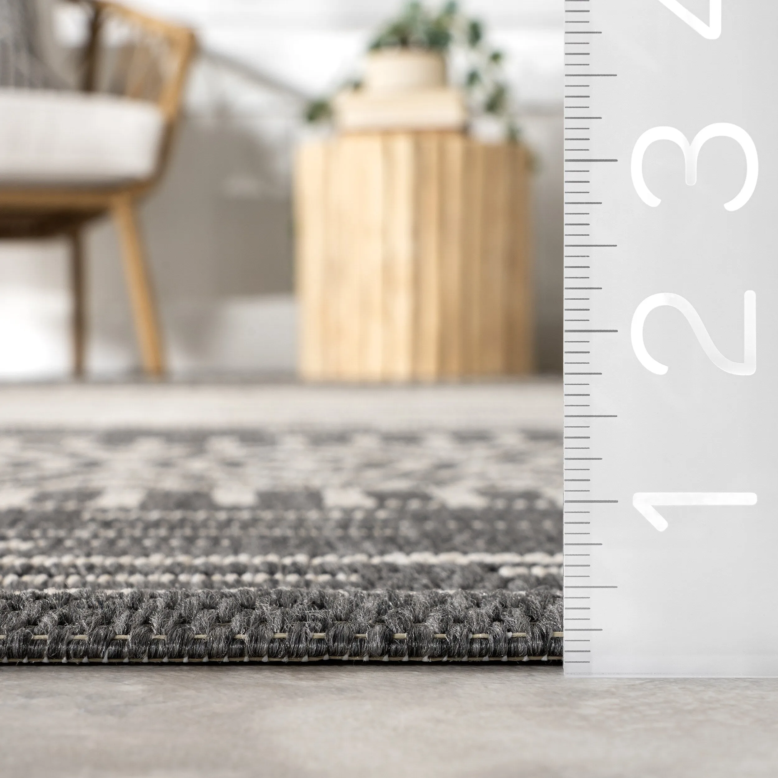 Nuloom Grey Luxurious Contemporary Tribal Style Indoor/ Outdoor Area Rug