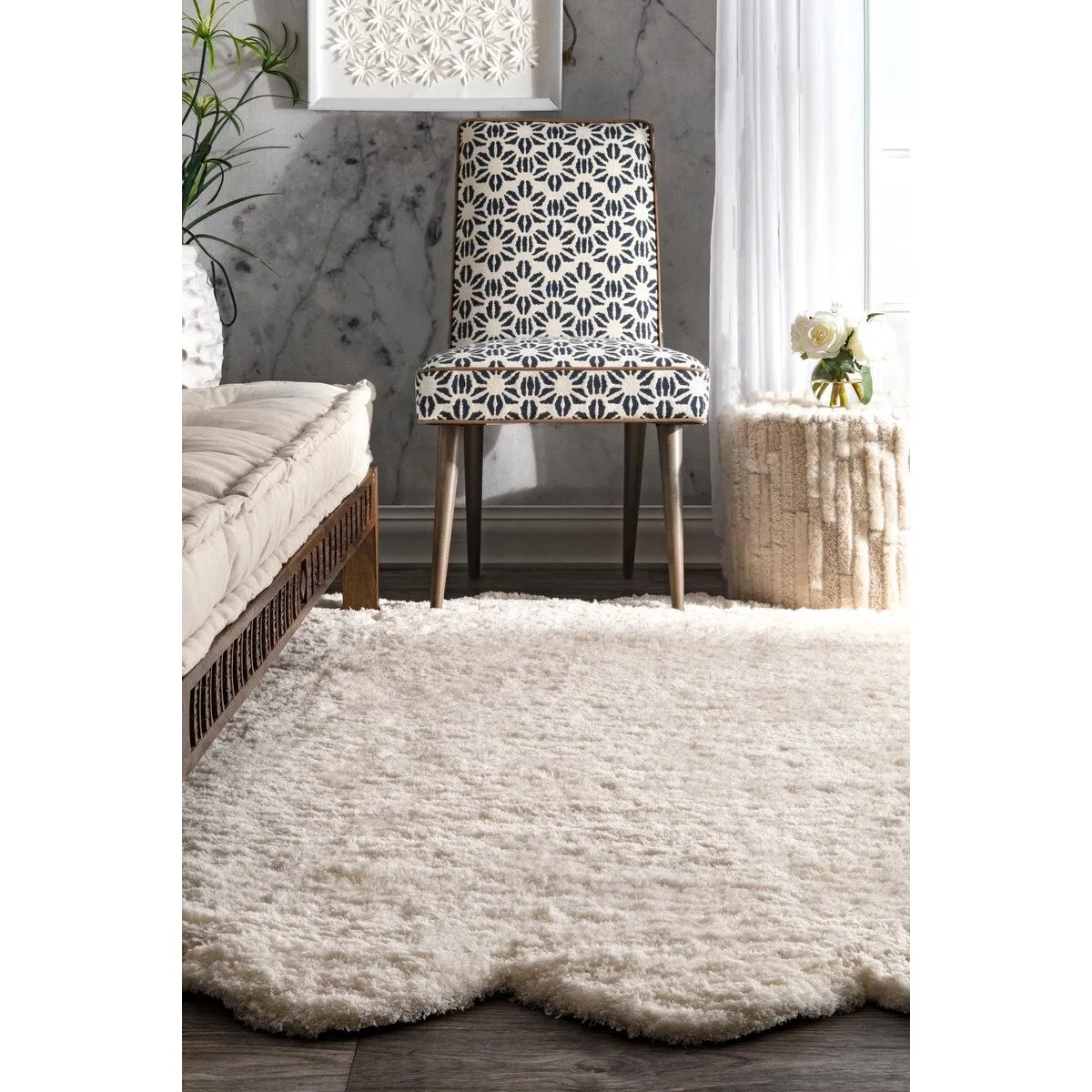 Nuloom Handmade Faux Sheepskin Octo Pelt Natural S - 6' x 7'