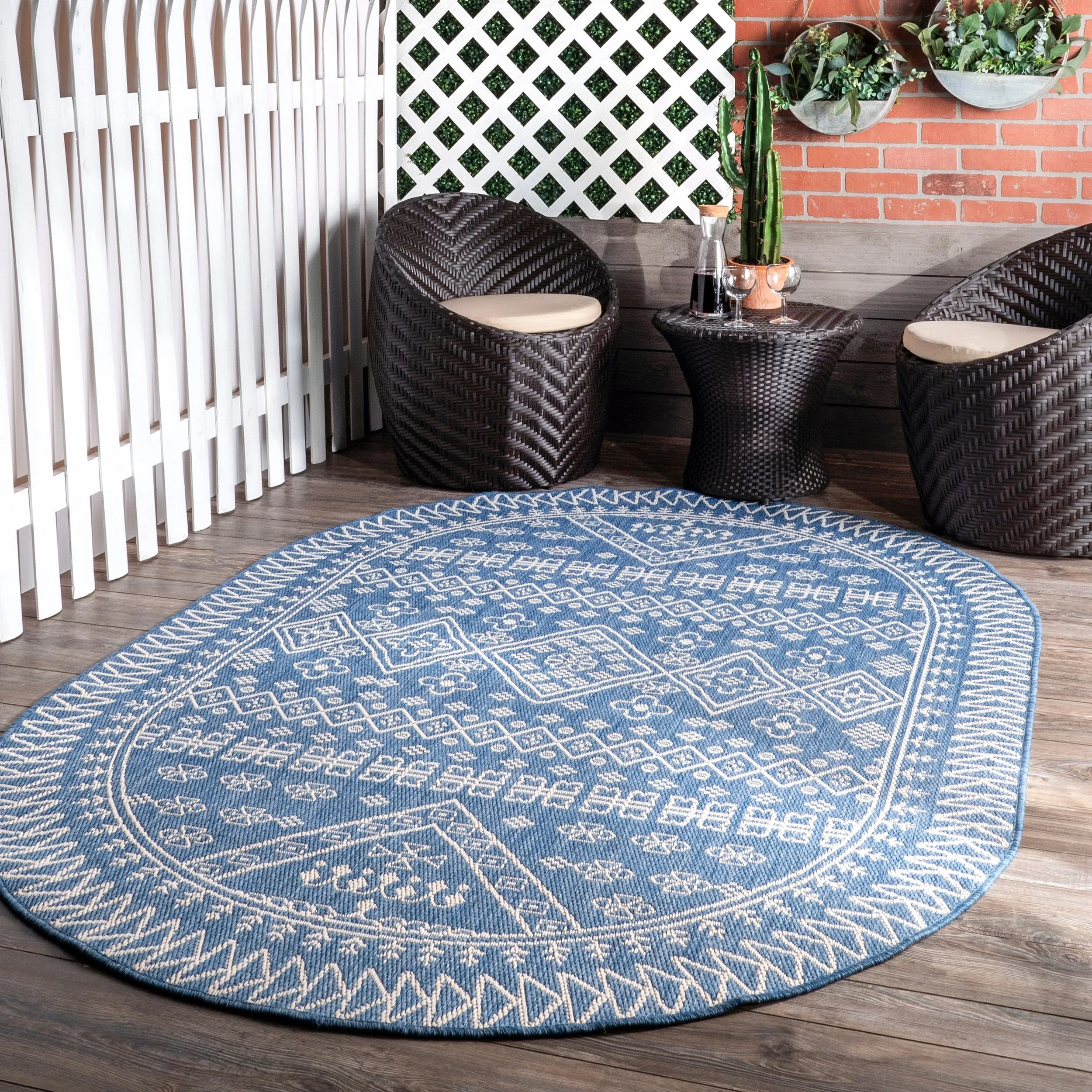 Nuloom Indoor/Outdoor Tribal Inspired Floral Diamonds Area Rug