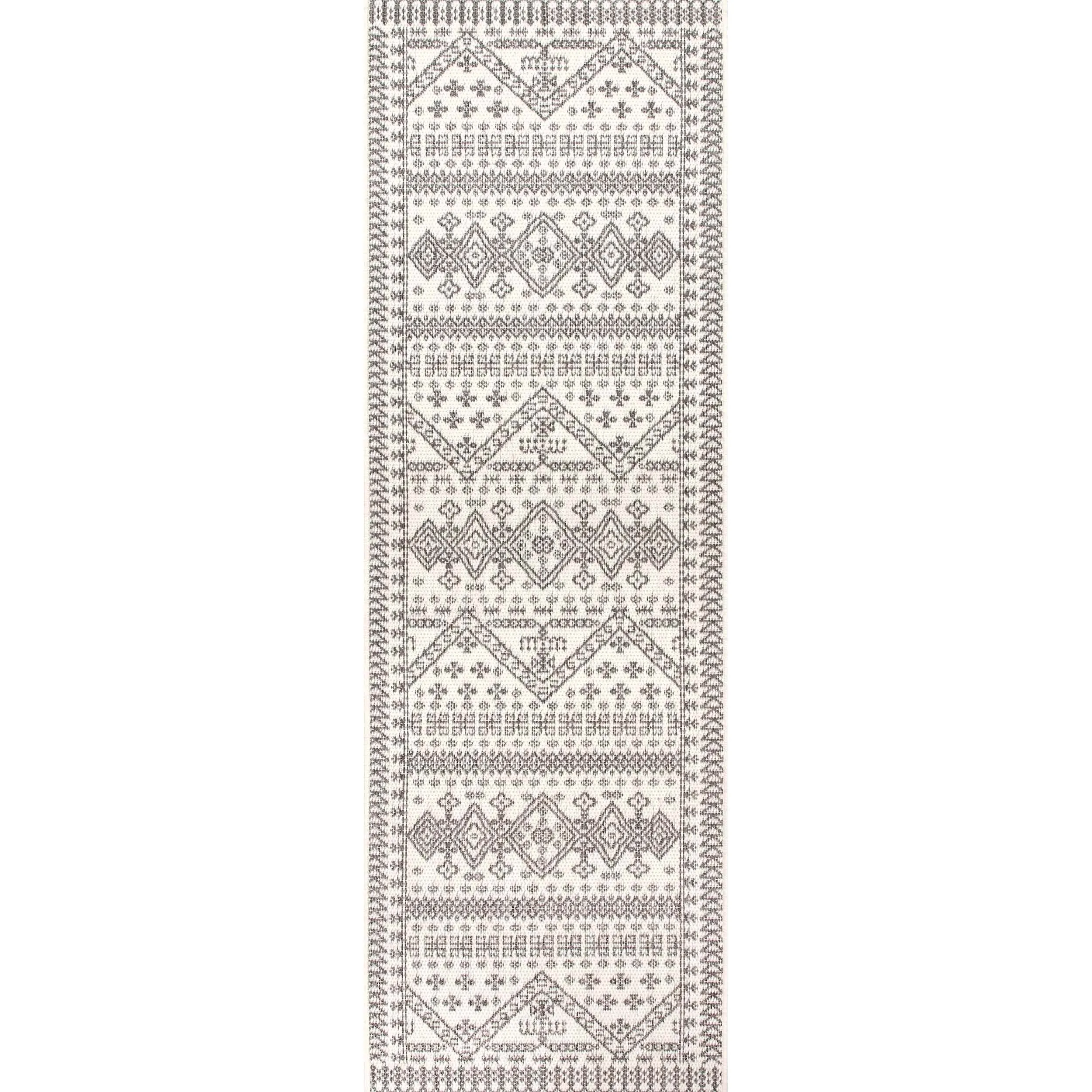 Nuloom Indoor/Outdoor Tribal Inspired Floral Diamonds Area Rug