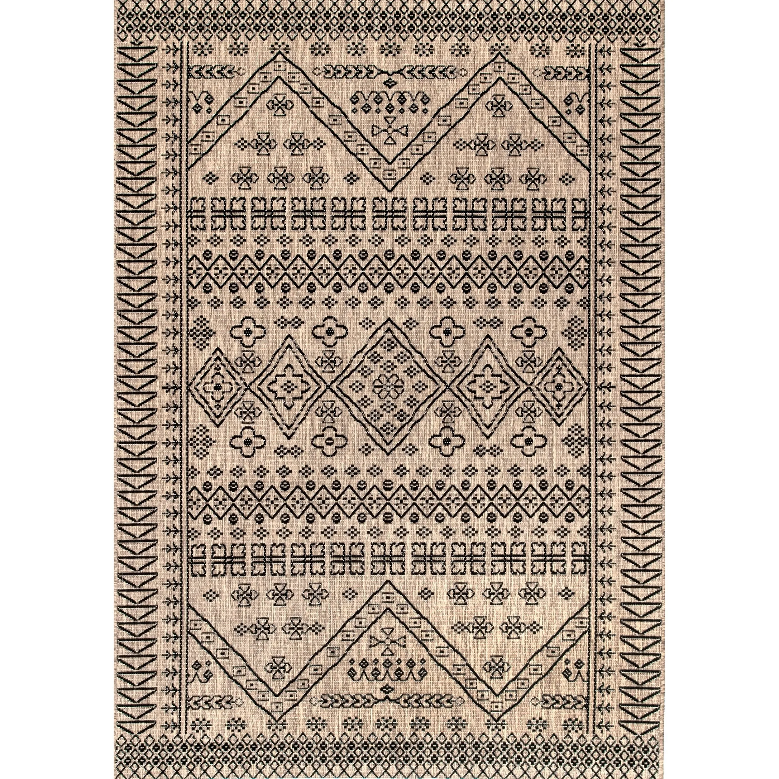 Nuloom Indoor/Outdoor Tribal Inspired Floral Diamonds Area Rug