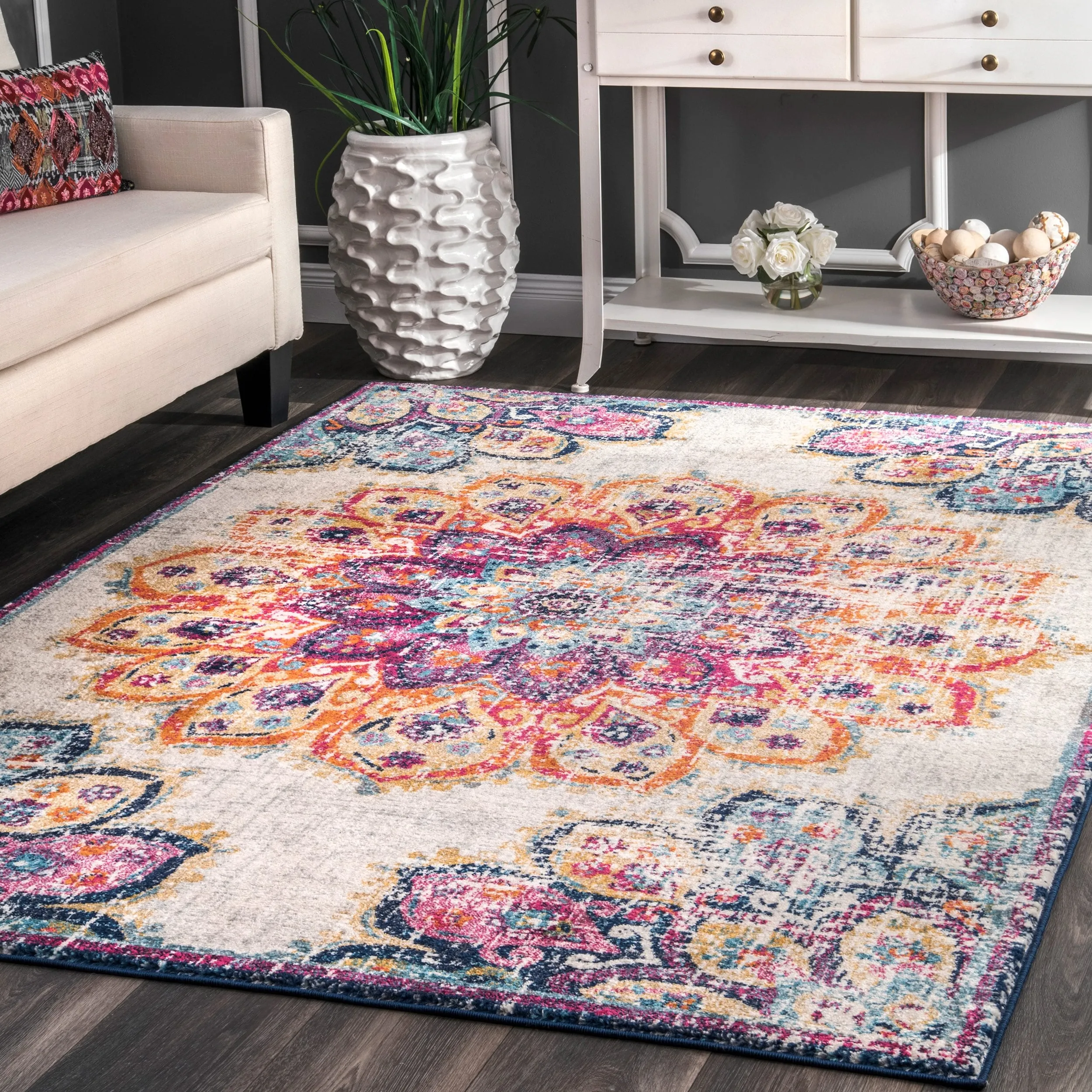 Nuloom Kiyoko Vintage Floral Area Rug