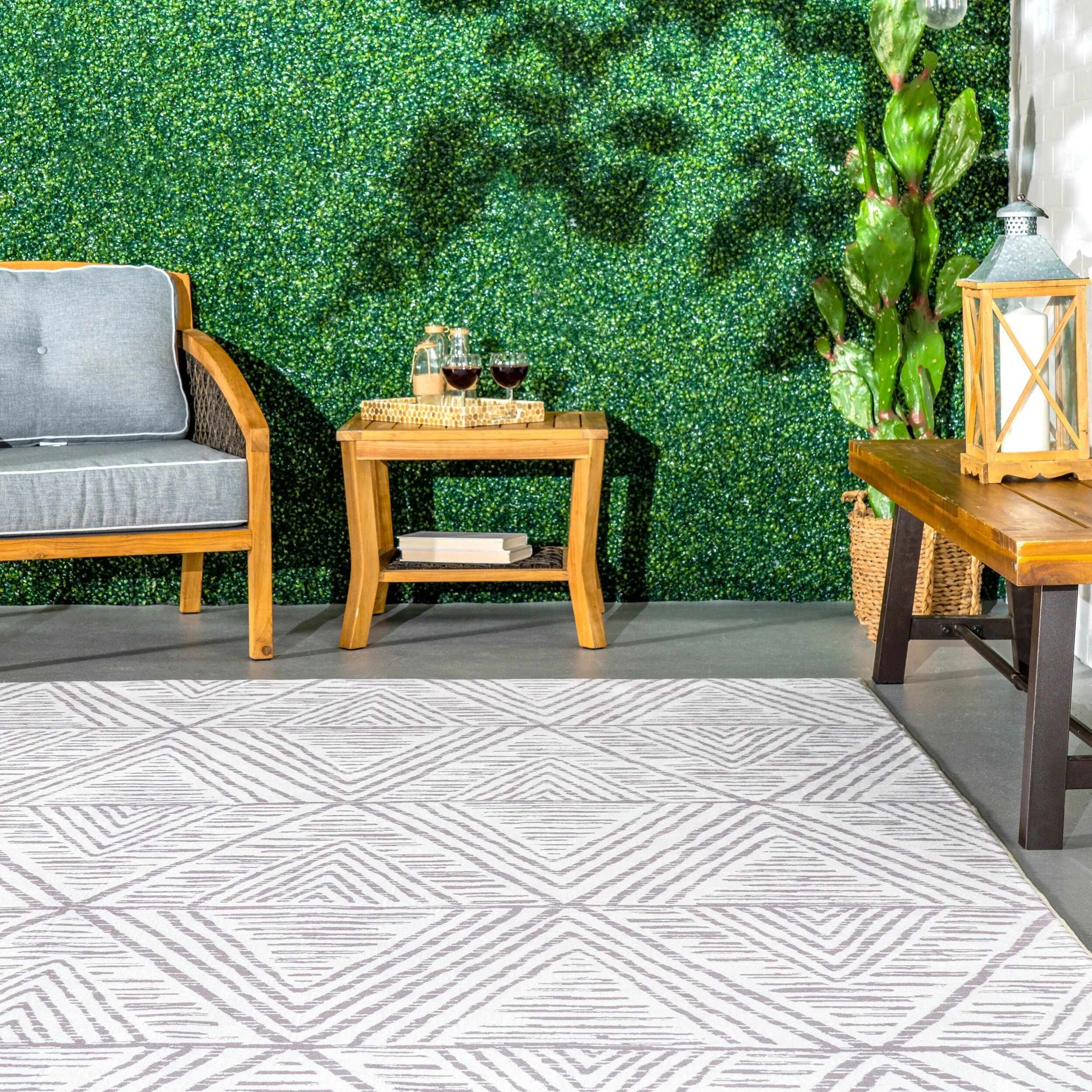 Nuloom Nelle Tribal Machine Washable Indoor/Outdoor Area Rug