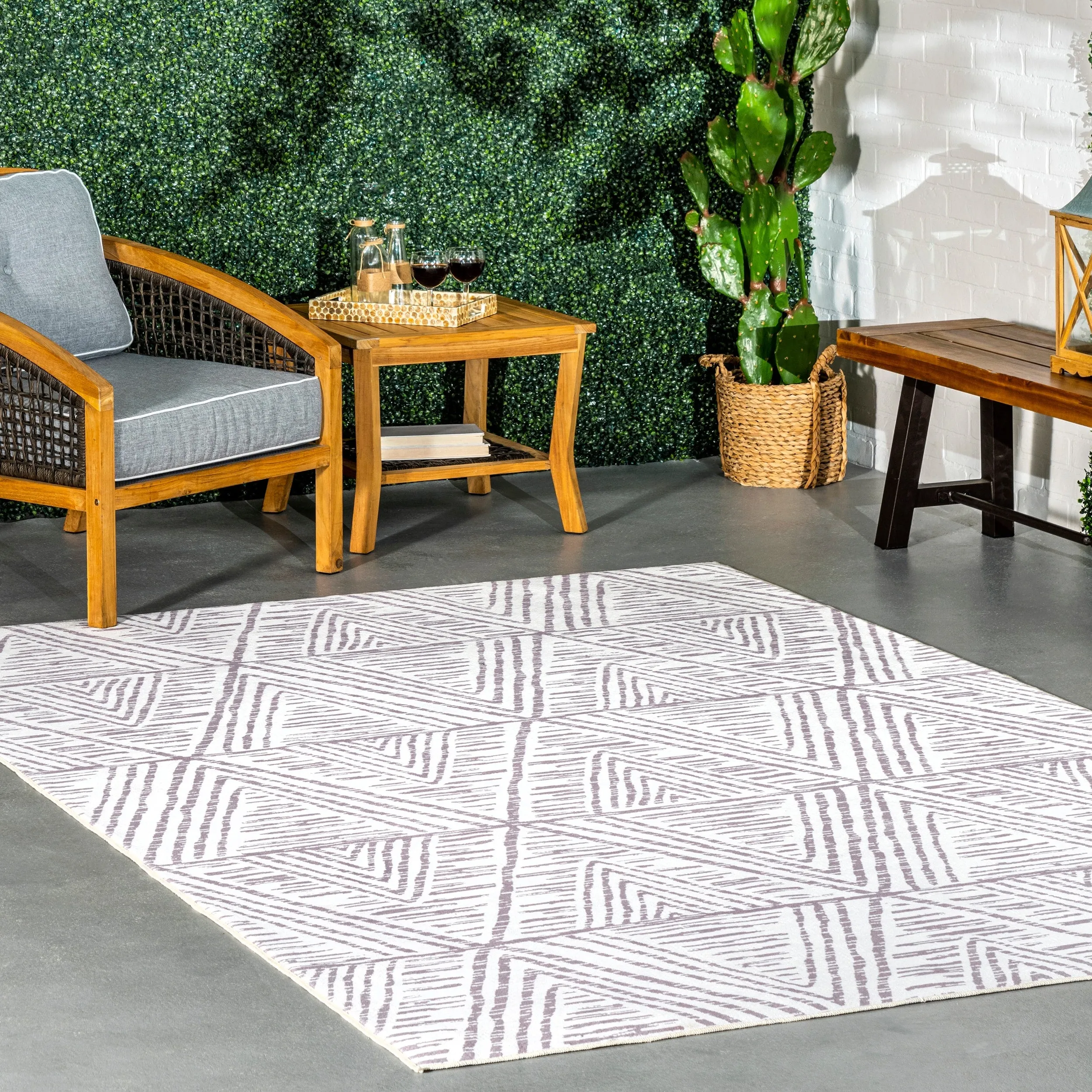 Nuloom Nelle Tribal Machine Washable Indoor/Outdoor Area Rug