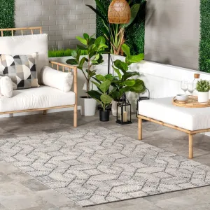 Nuloom Sandee High-Low Chain Links Indoor/Outdoor Area Rug.
