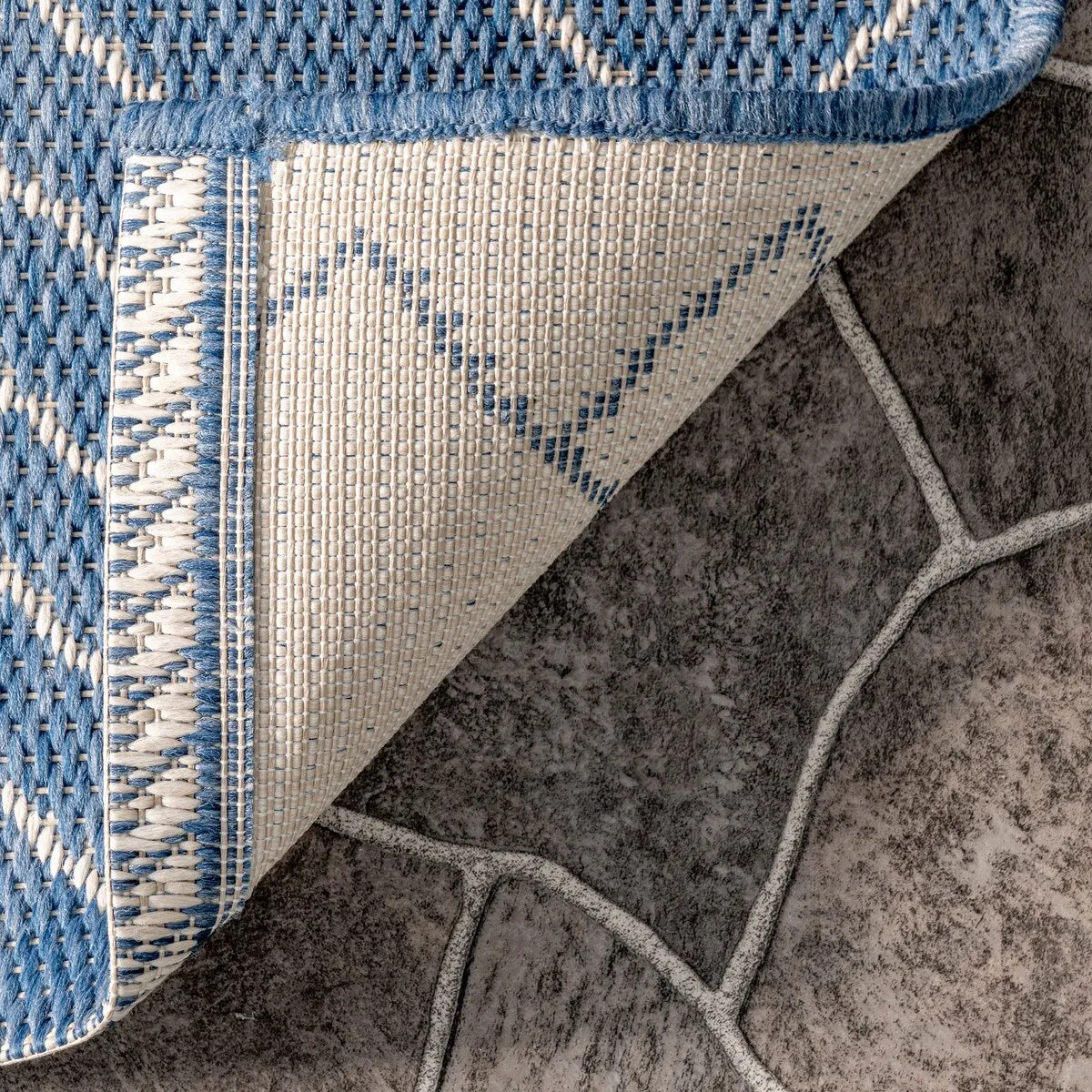 Nuloom Serna Moroccan Indoor/Outdoor Area Rug
