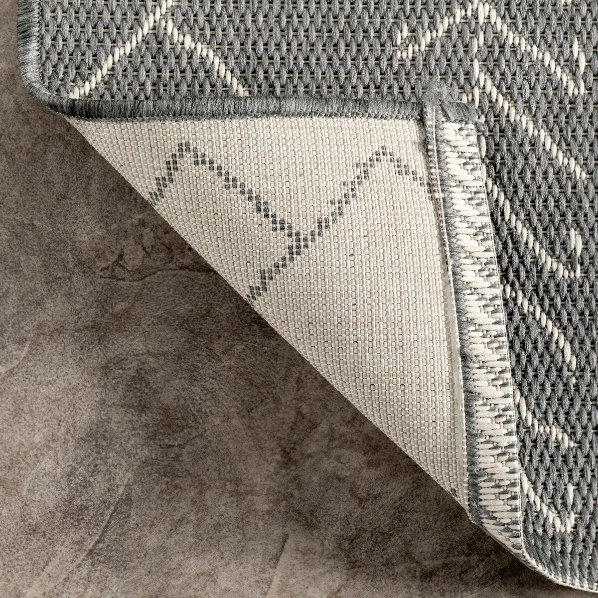 Nuloom Serna Moroccan Indoor/Outdoor Area Rug