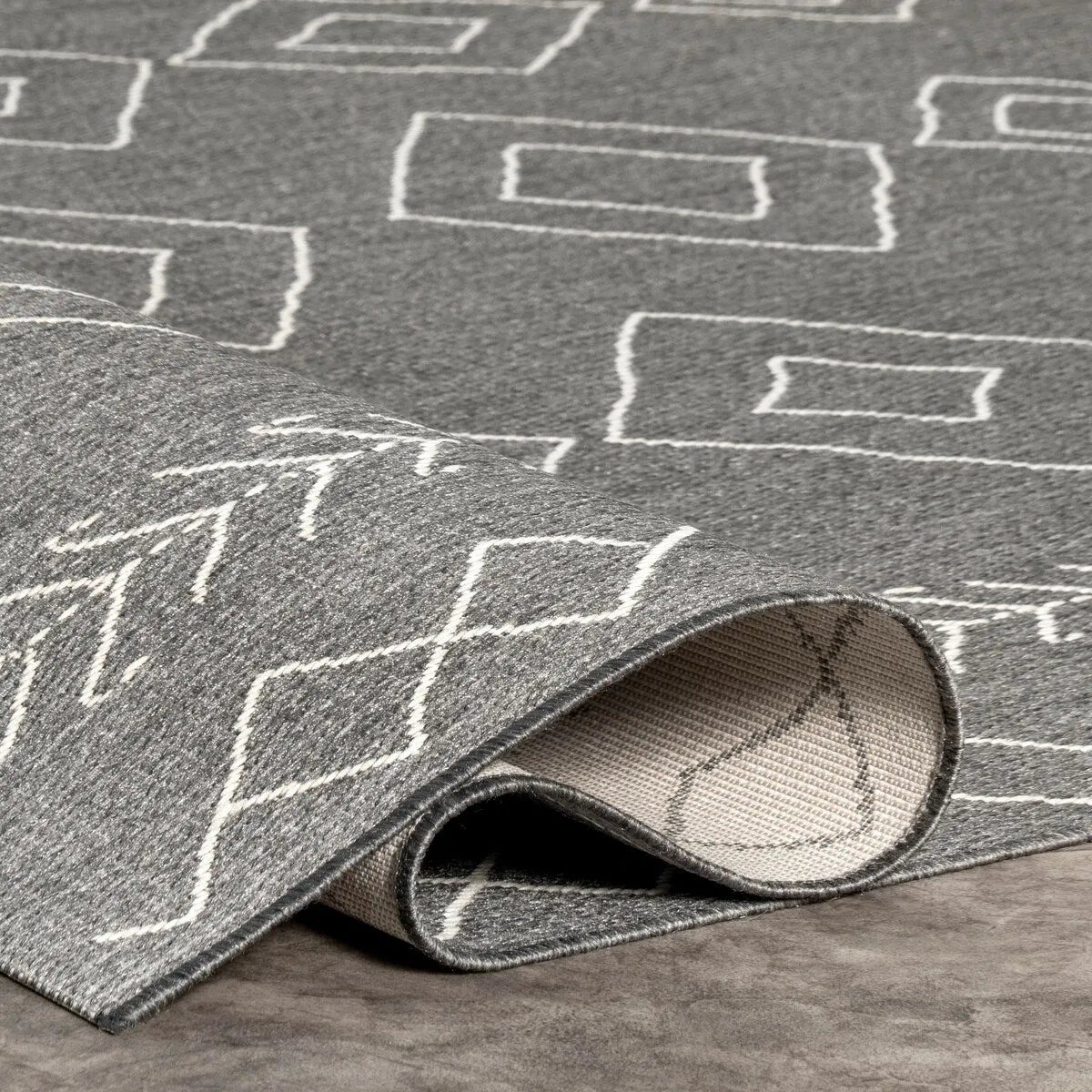Nuloom Serna Moroccan Indoor/Outdoor Area Rug