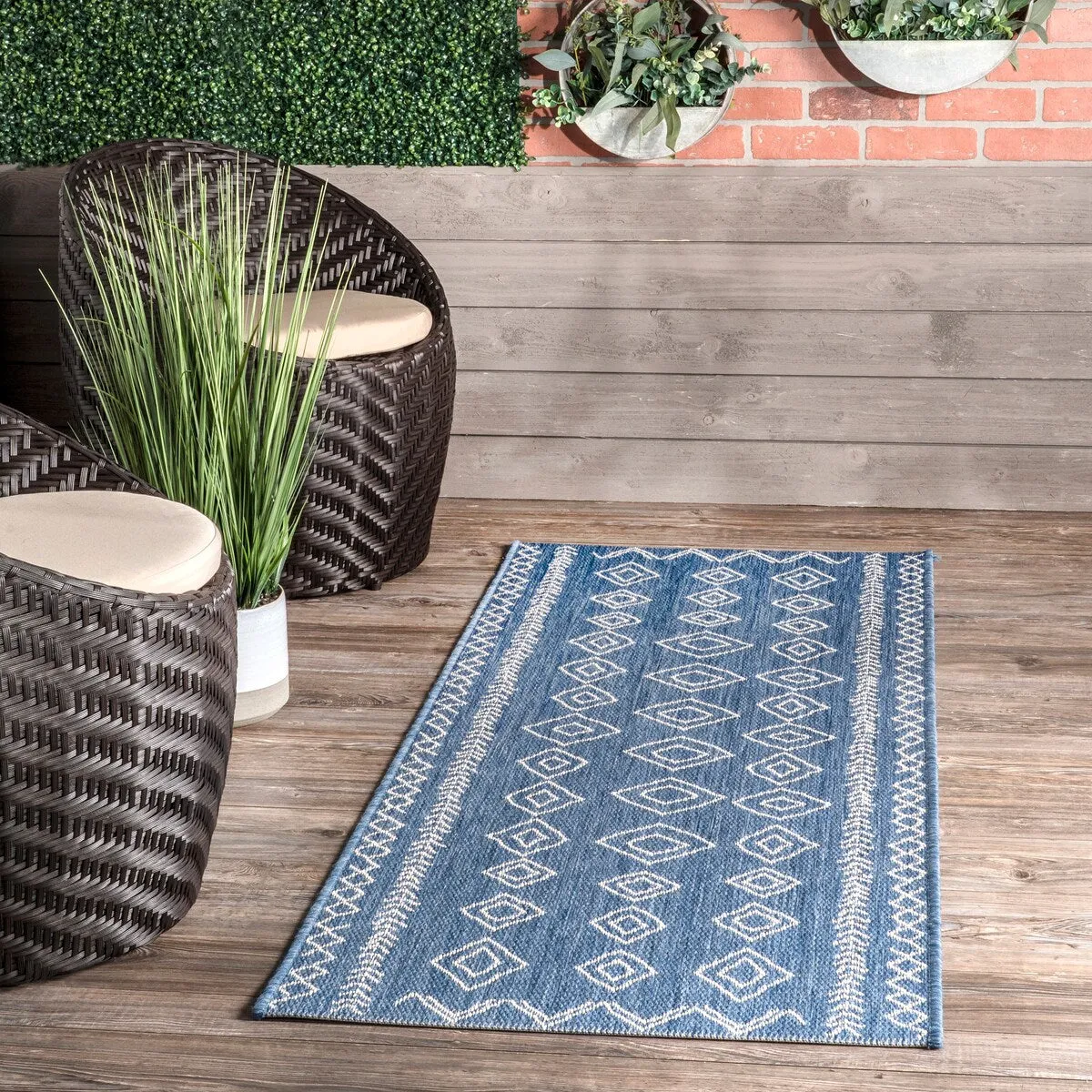 Nuloom Serna Moroccan Indoor/Outdoor Area Rug