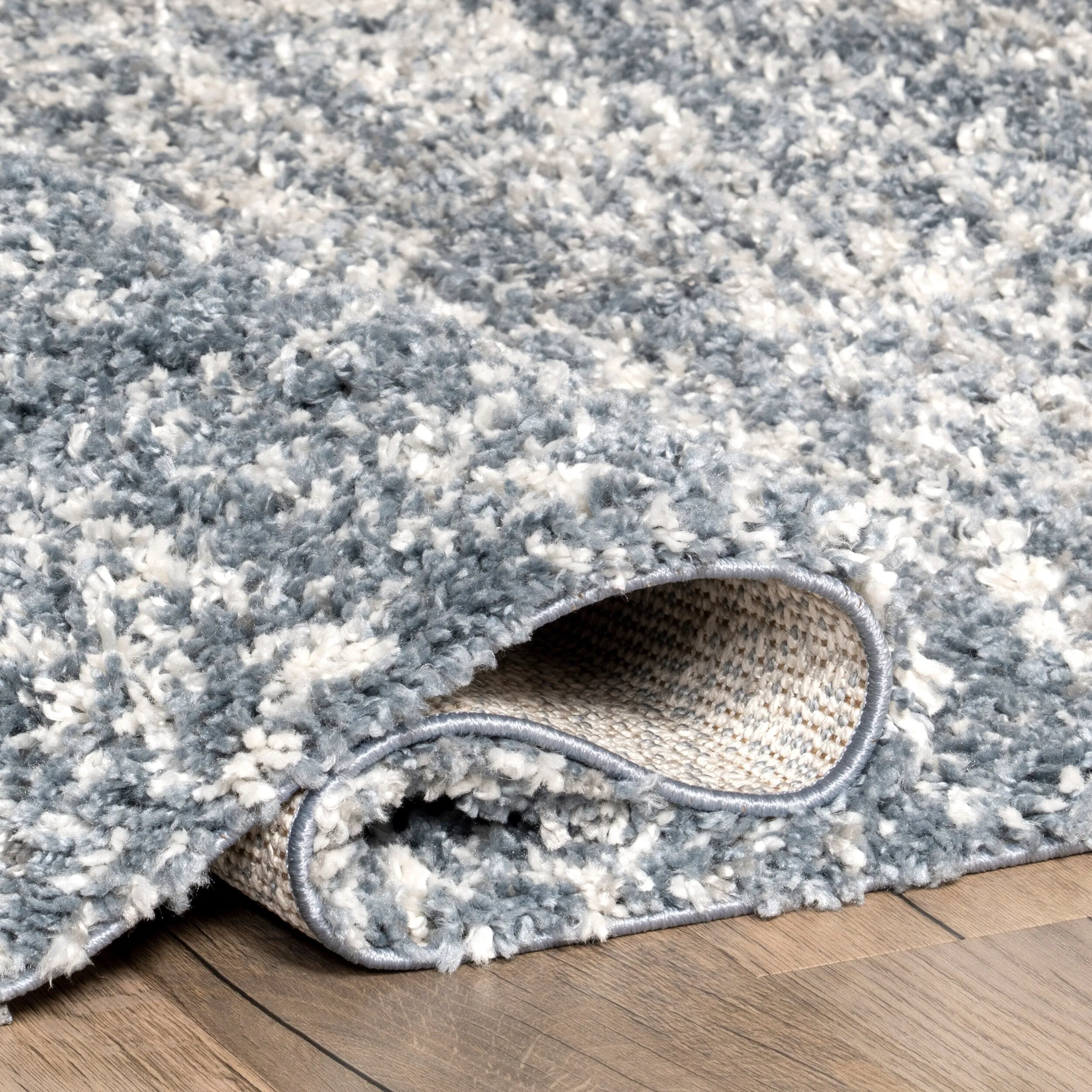 Nuloom Thelma Modern Shag Tassel Area Rug
