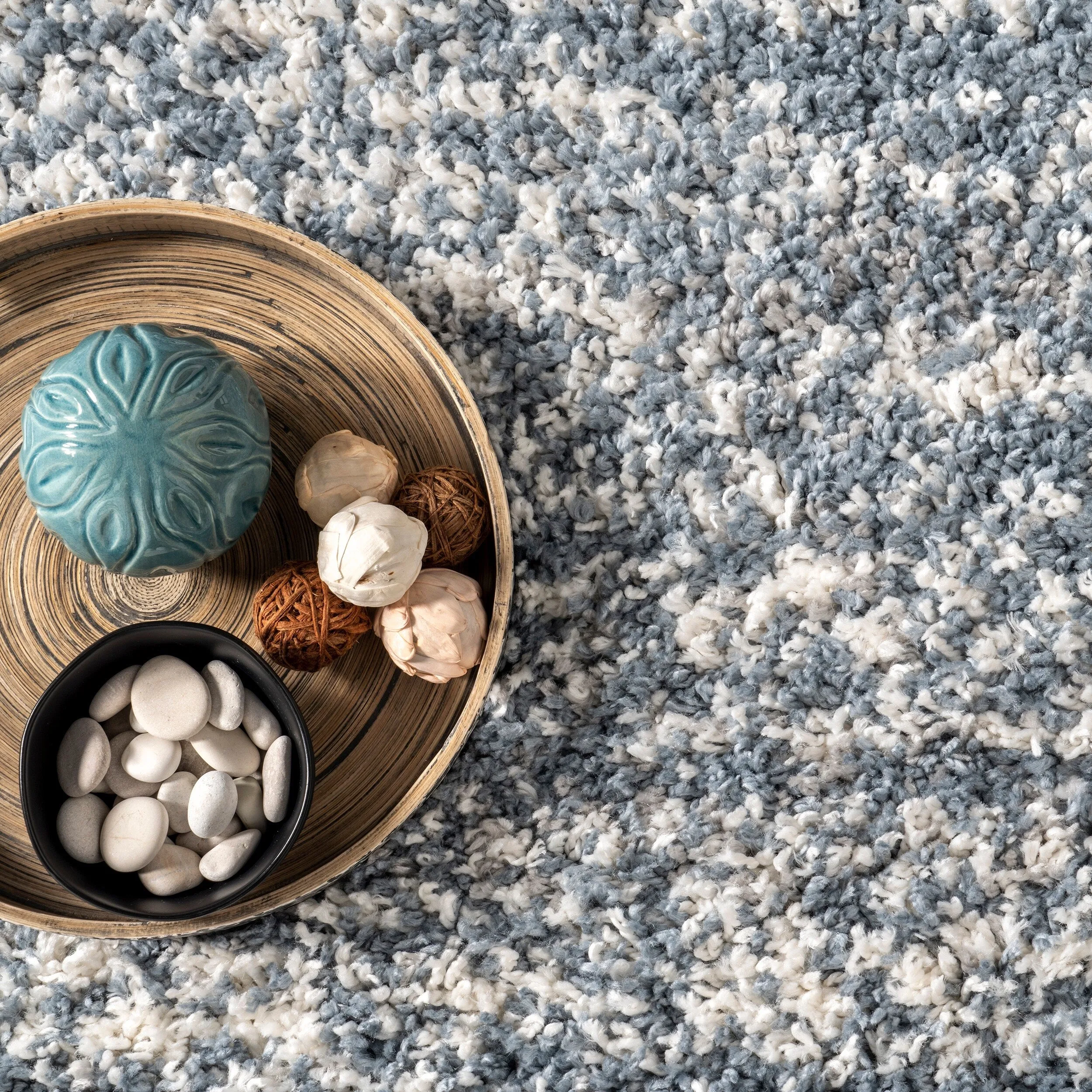 Nuloom Thelma Modern Shag Tassel Area Rug