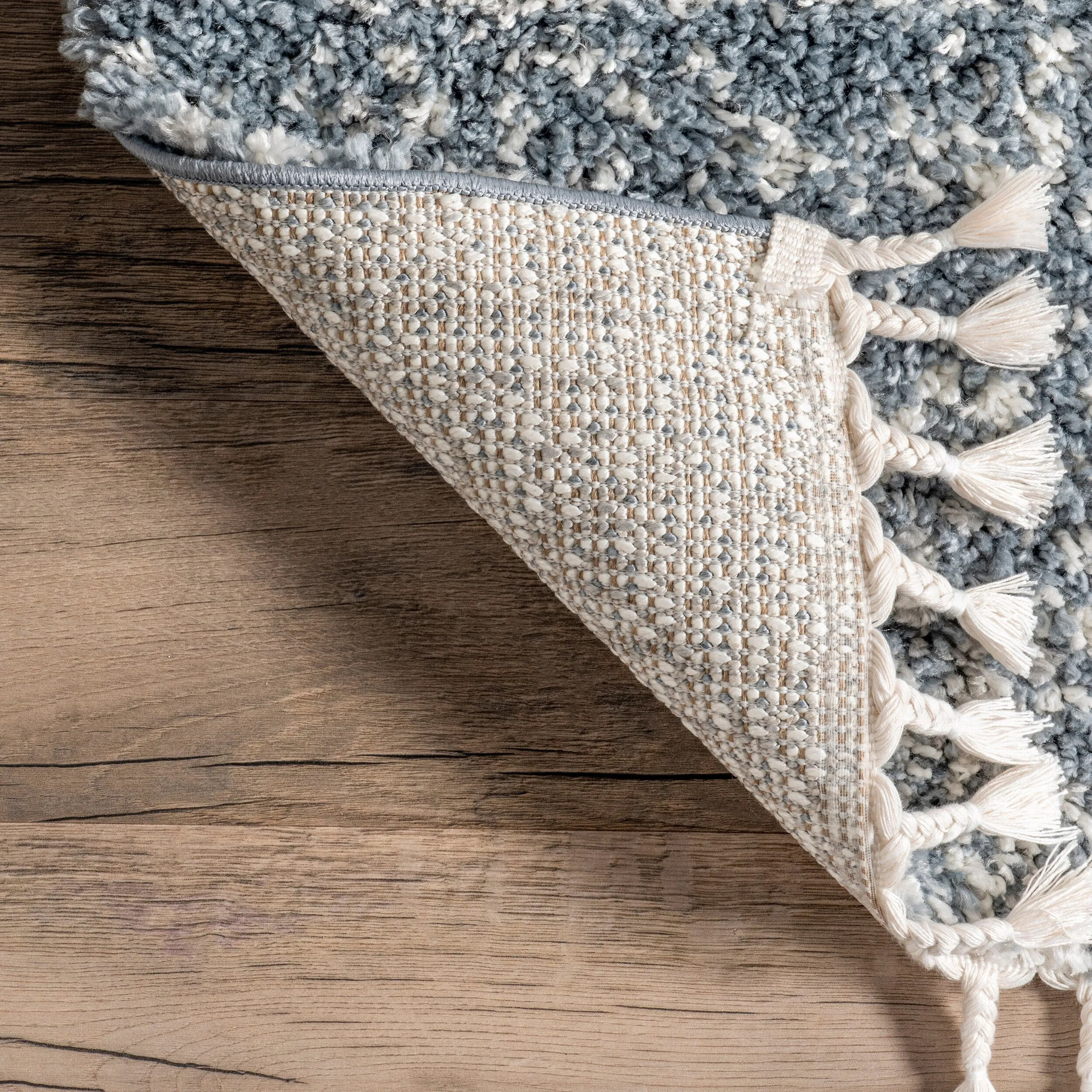 Nuloom Thelma Modern Shag Tassel Area Rug