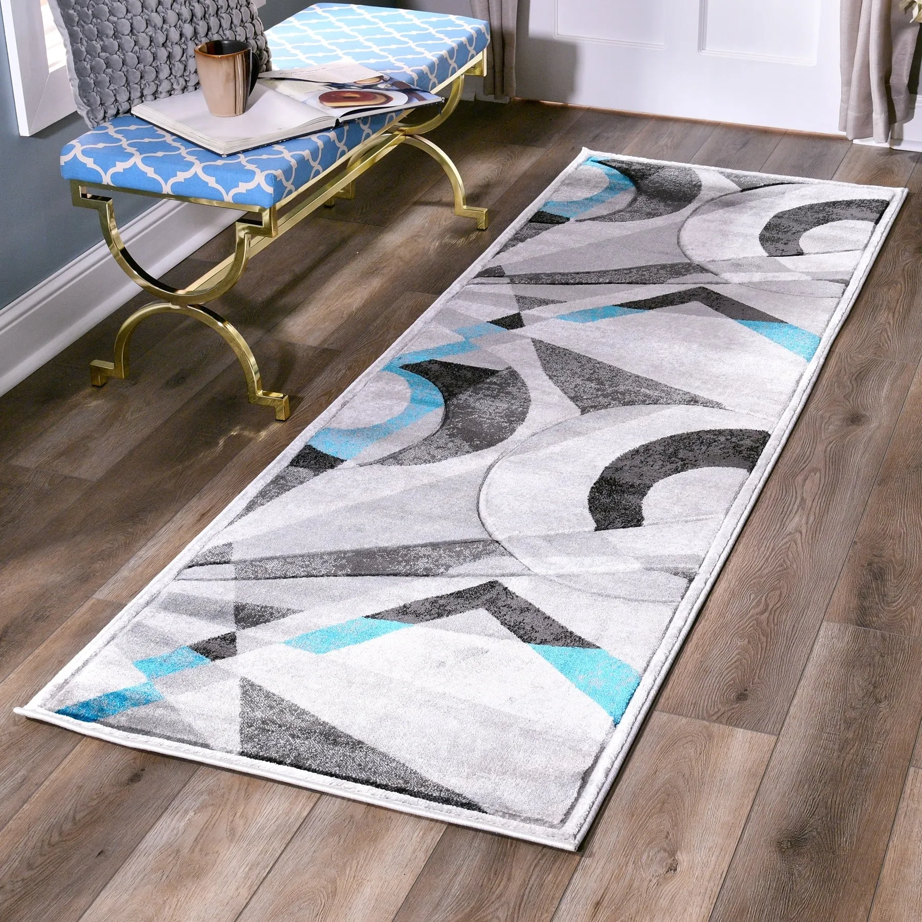 Orelsi Collection Abstract Area Rug with Hand Carved Accents
