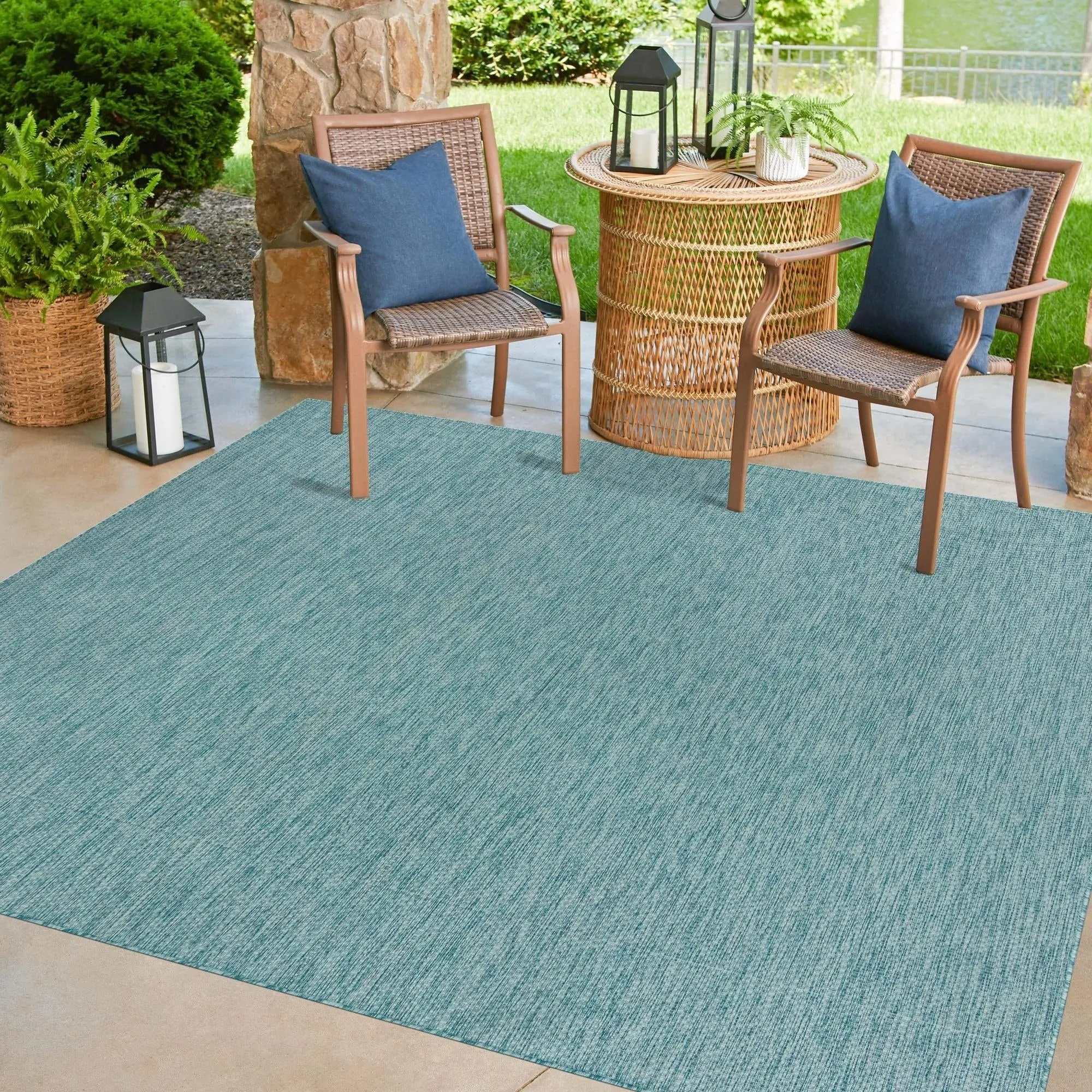 Outdoor Amsterdam Collection Area Rug