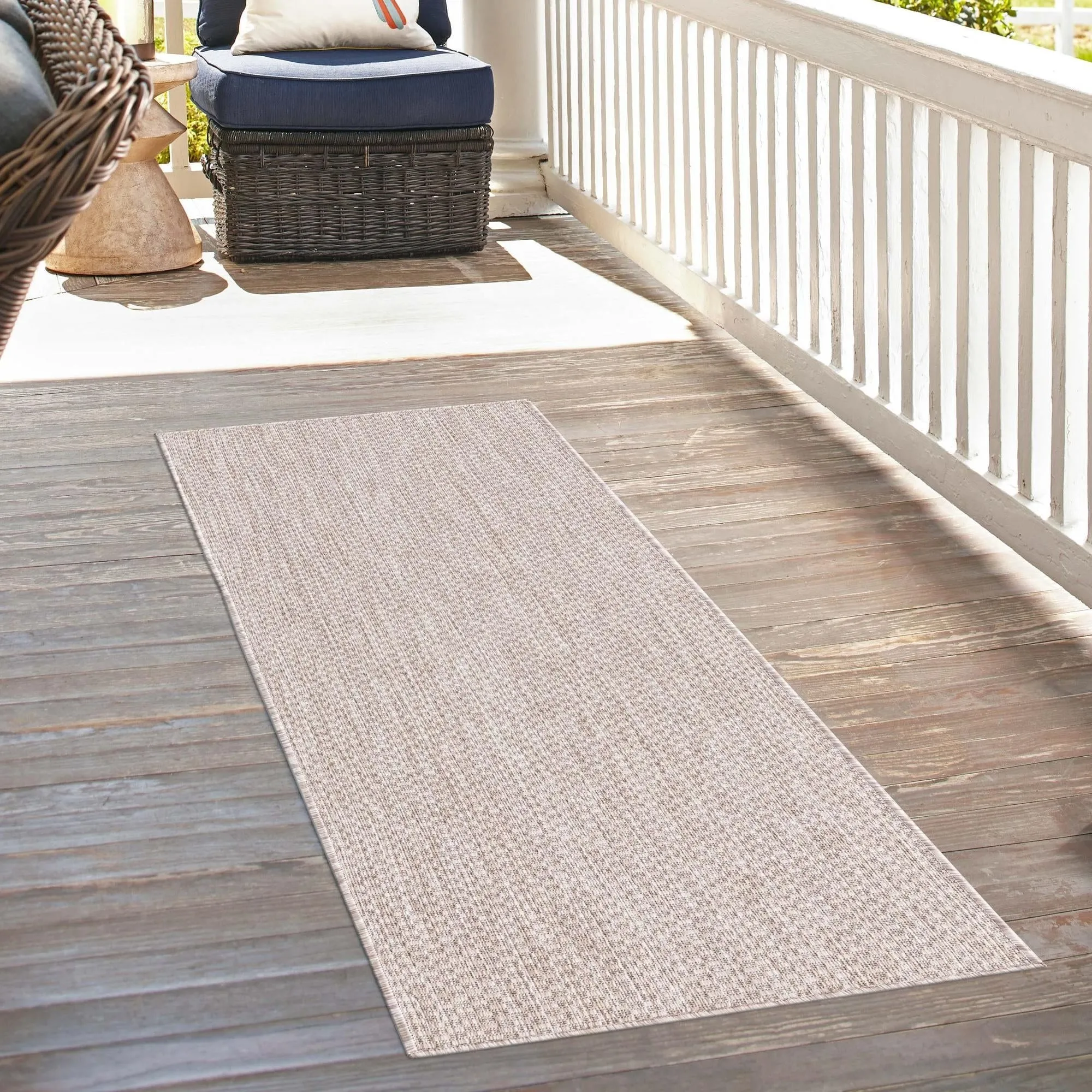 Outdoor Amsterdam Collection Area Rug
