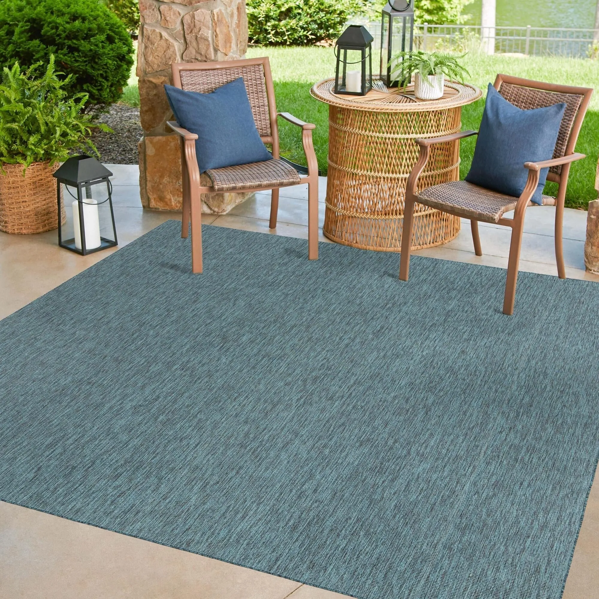 Outdoor Amsterdam Collection Area Rug