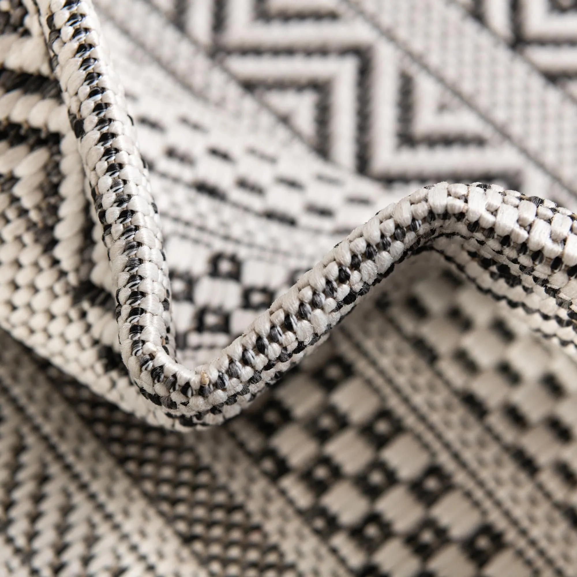 Outdoor Laaset Collection Area Rug