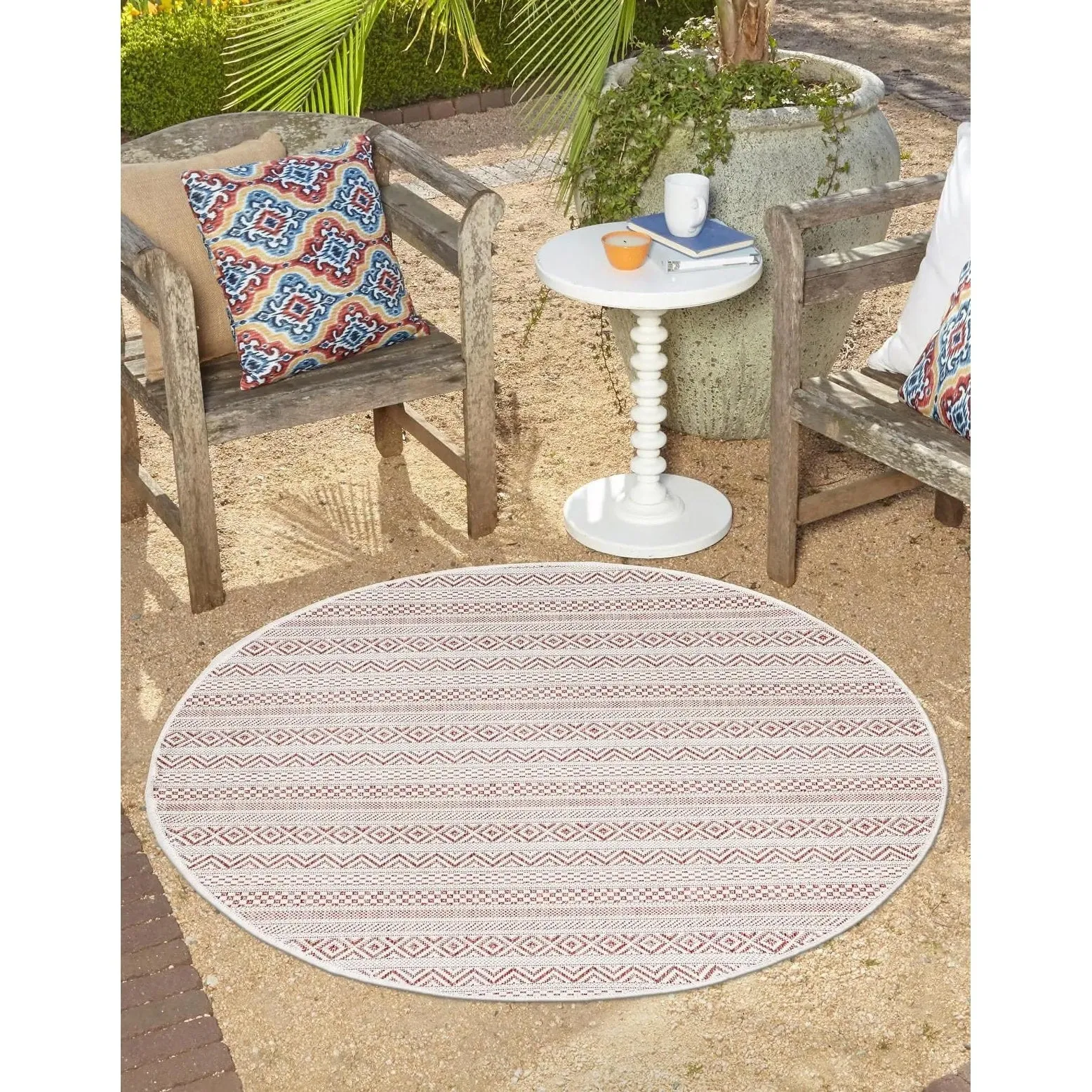 Outdoor Laaset Collection Area Rug
