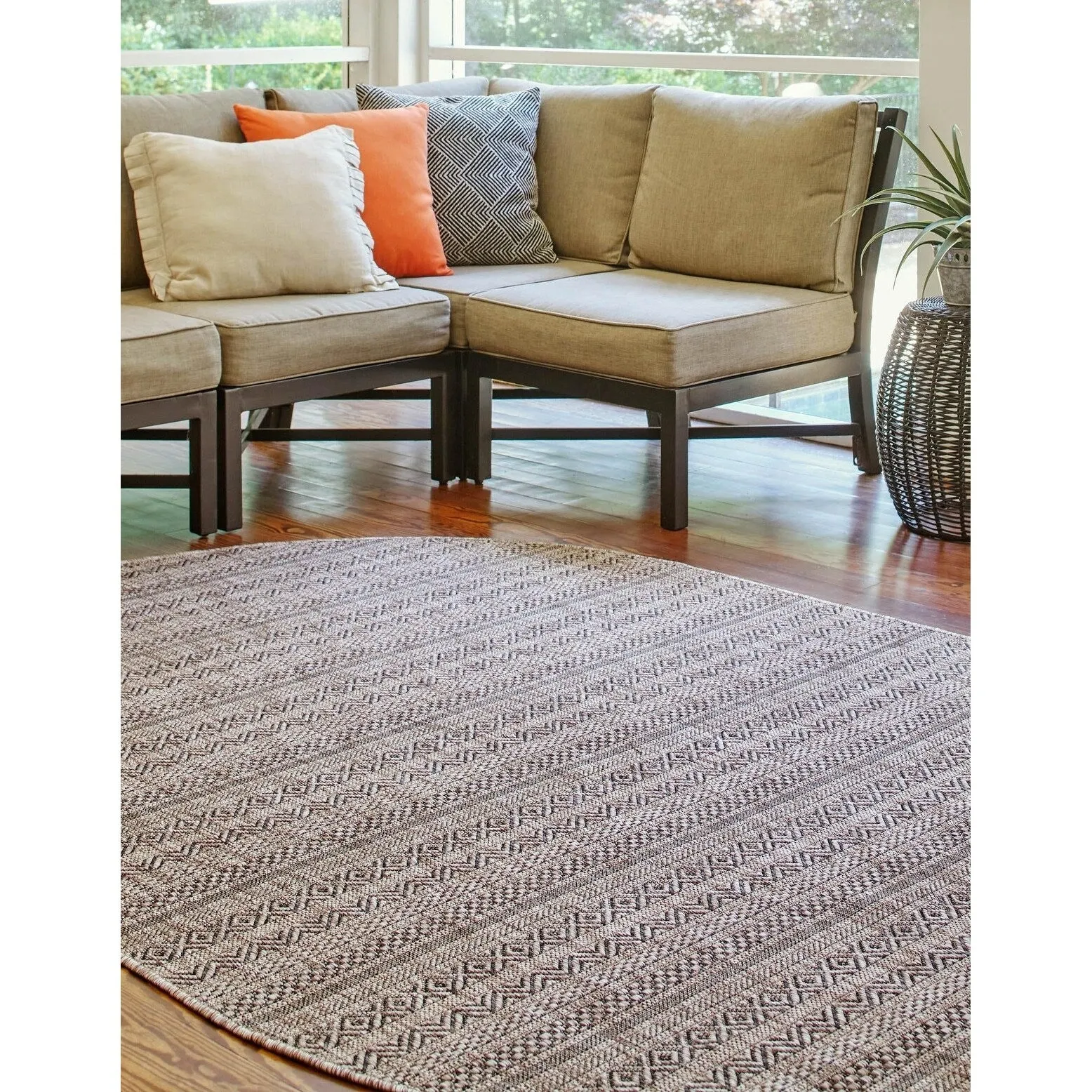 Outdoor Laaset Collection Area Rug