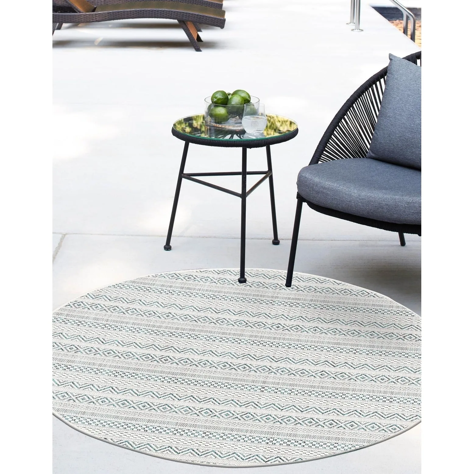 Outdoor Laaset Collection Area Rug