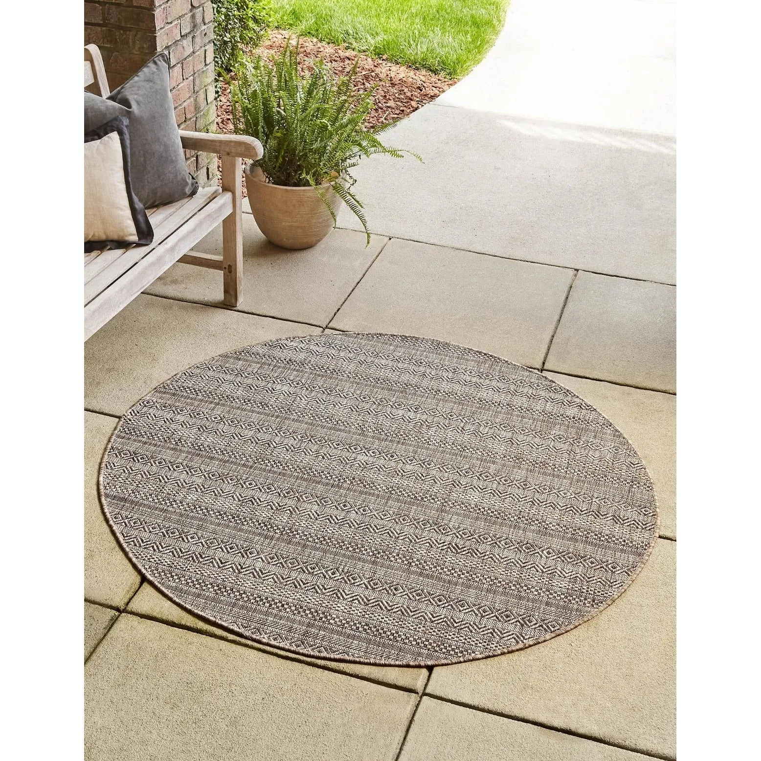 Outdoor Laaset Collection Area Rug