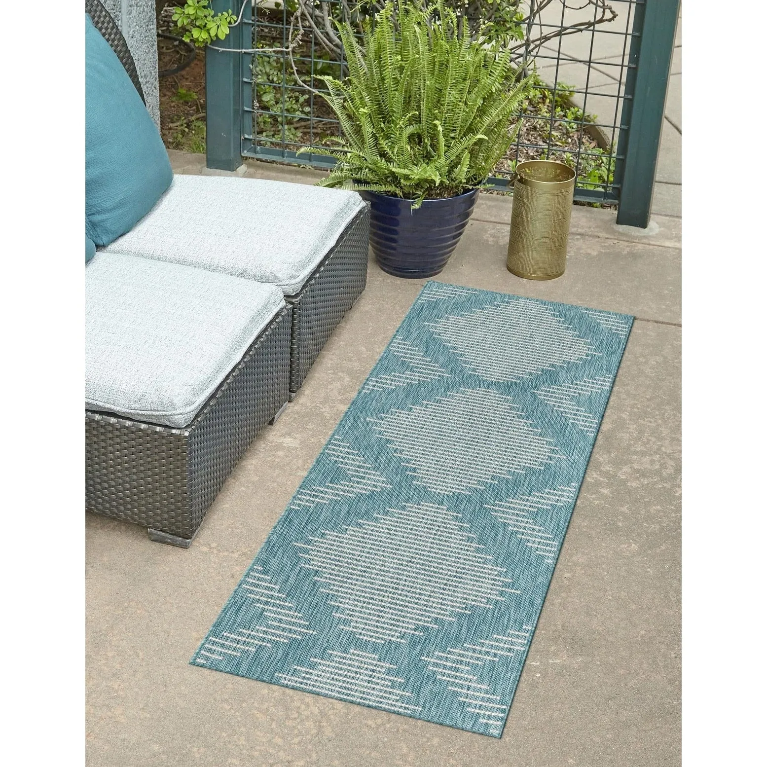 Outdoor Ucul Collection Area Rug