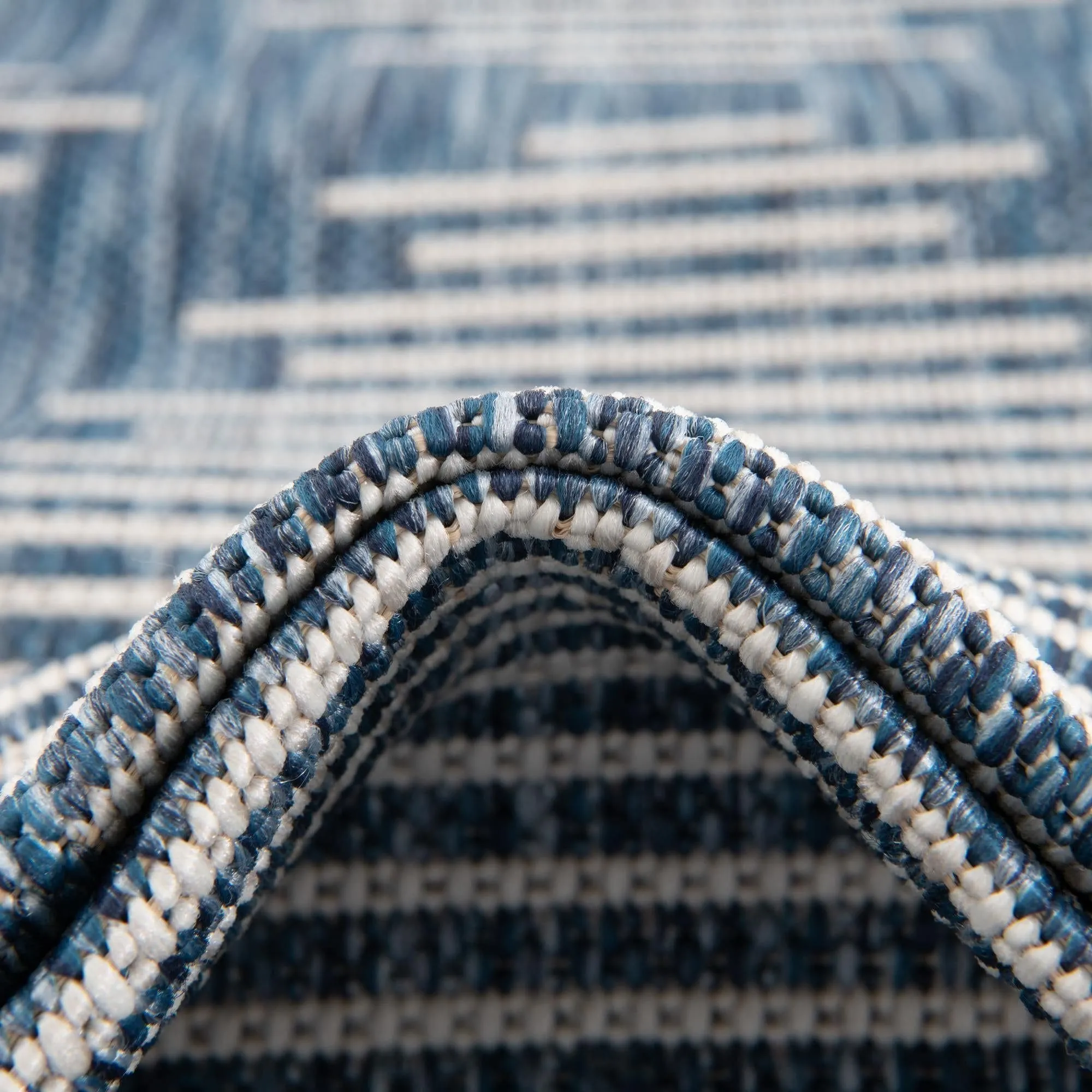 Outdoor Ucul Collection Area Rug