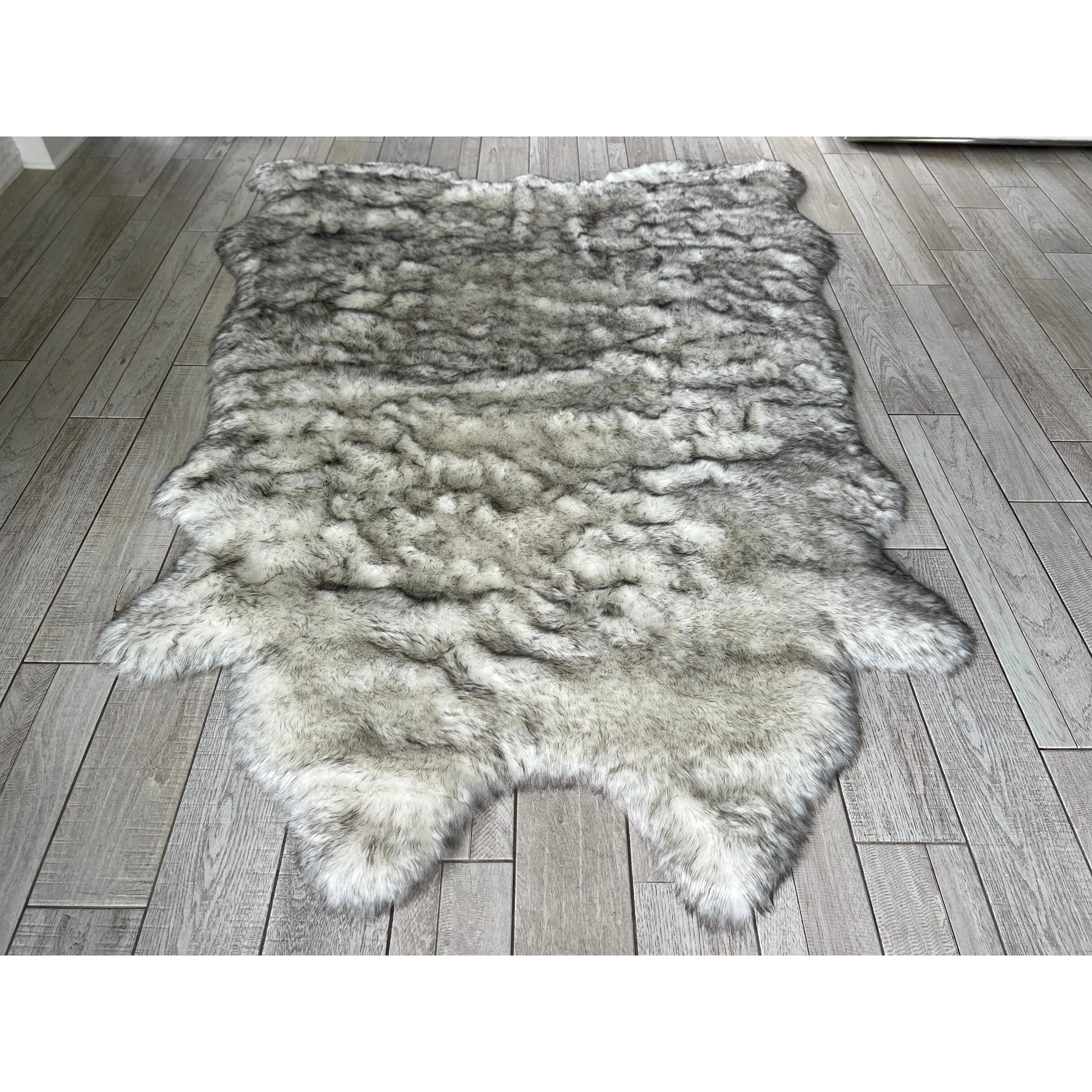 Ovella Home Premium Faux Buffalo Skin Shag Rug