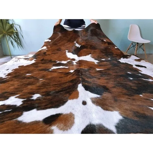 Pergamino Tricolor Exoctic Cowhide Rug