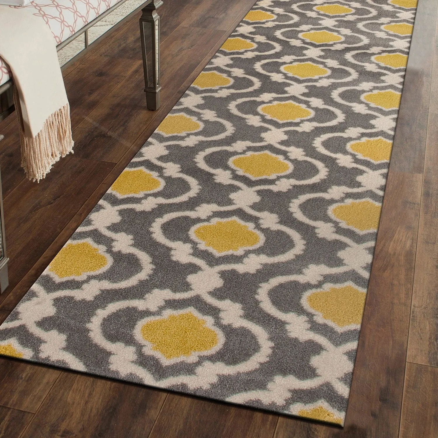 Porch & Den Touro Trellis Area Rug