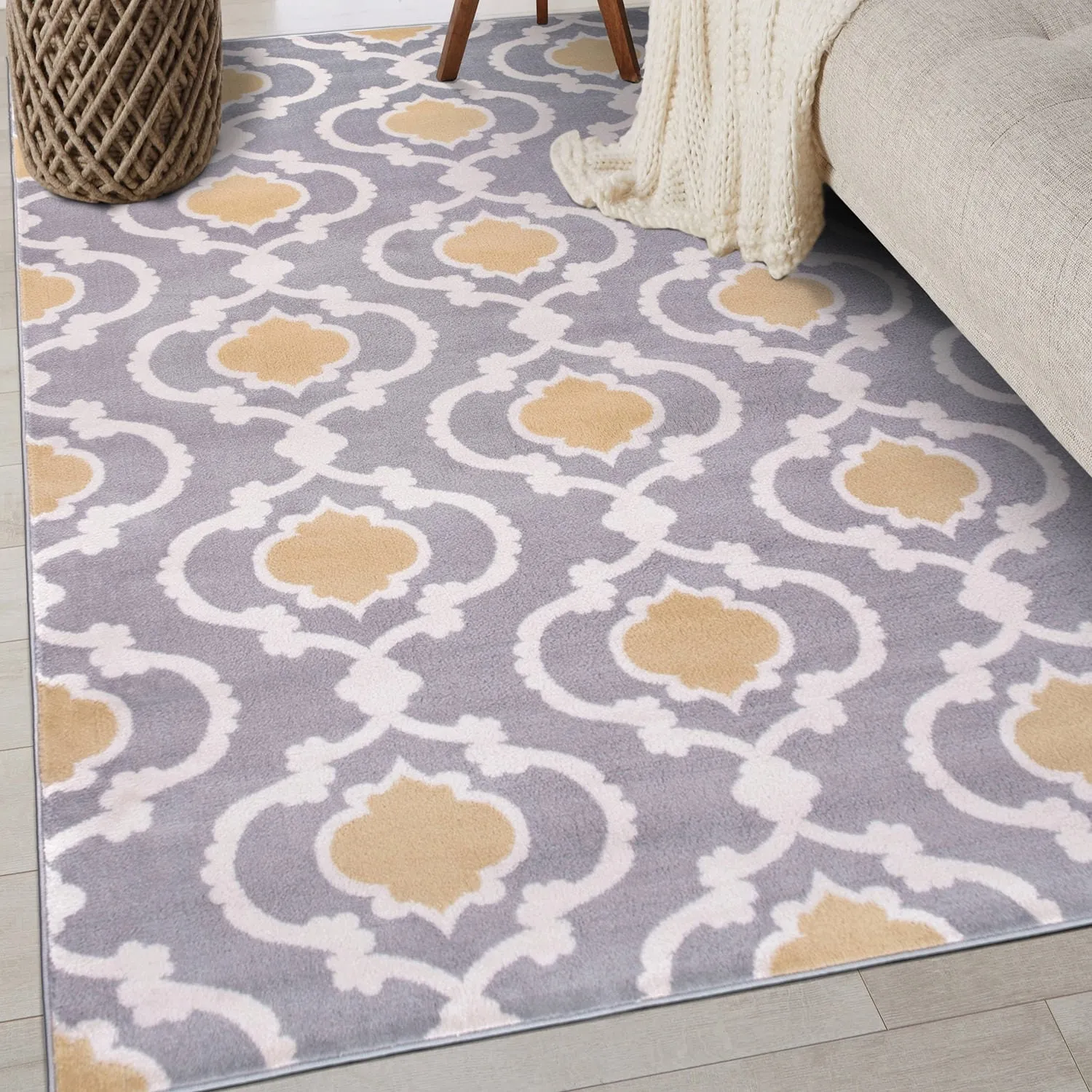 Porch & Den Touro Trellis Area Rug