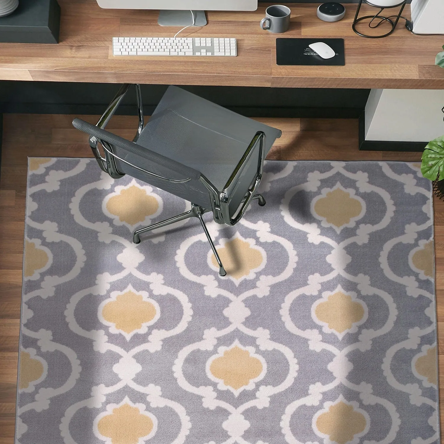 Porch & Den Touro Trellis Area Rug