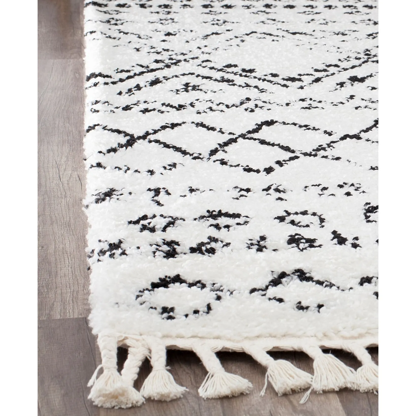 Rugs America Moroccan Shag 1.5-inch Thick White/Black Area Rug