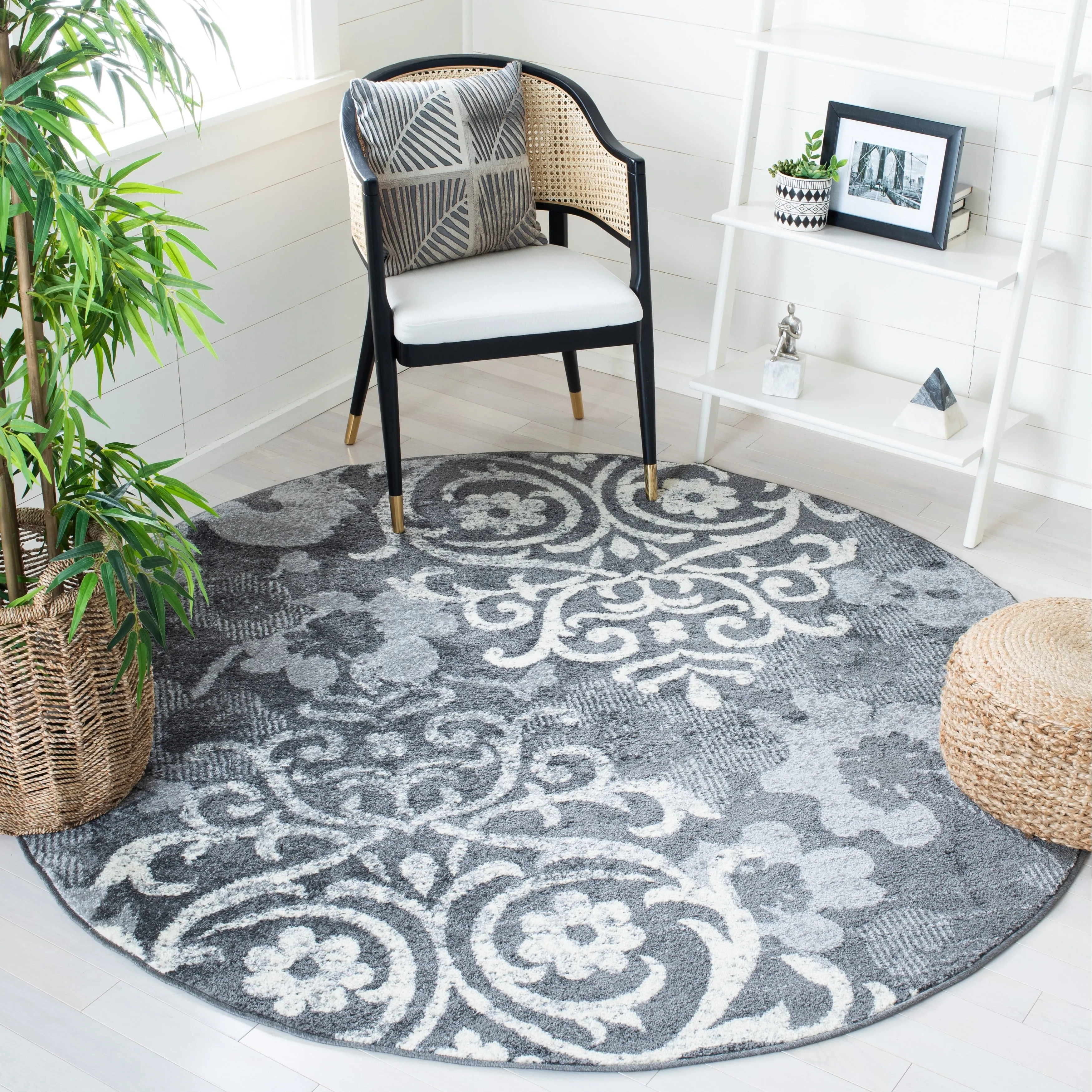 SAFAVIEH. Adirondack Rena Damask Floral Distressed Rug