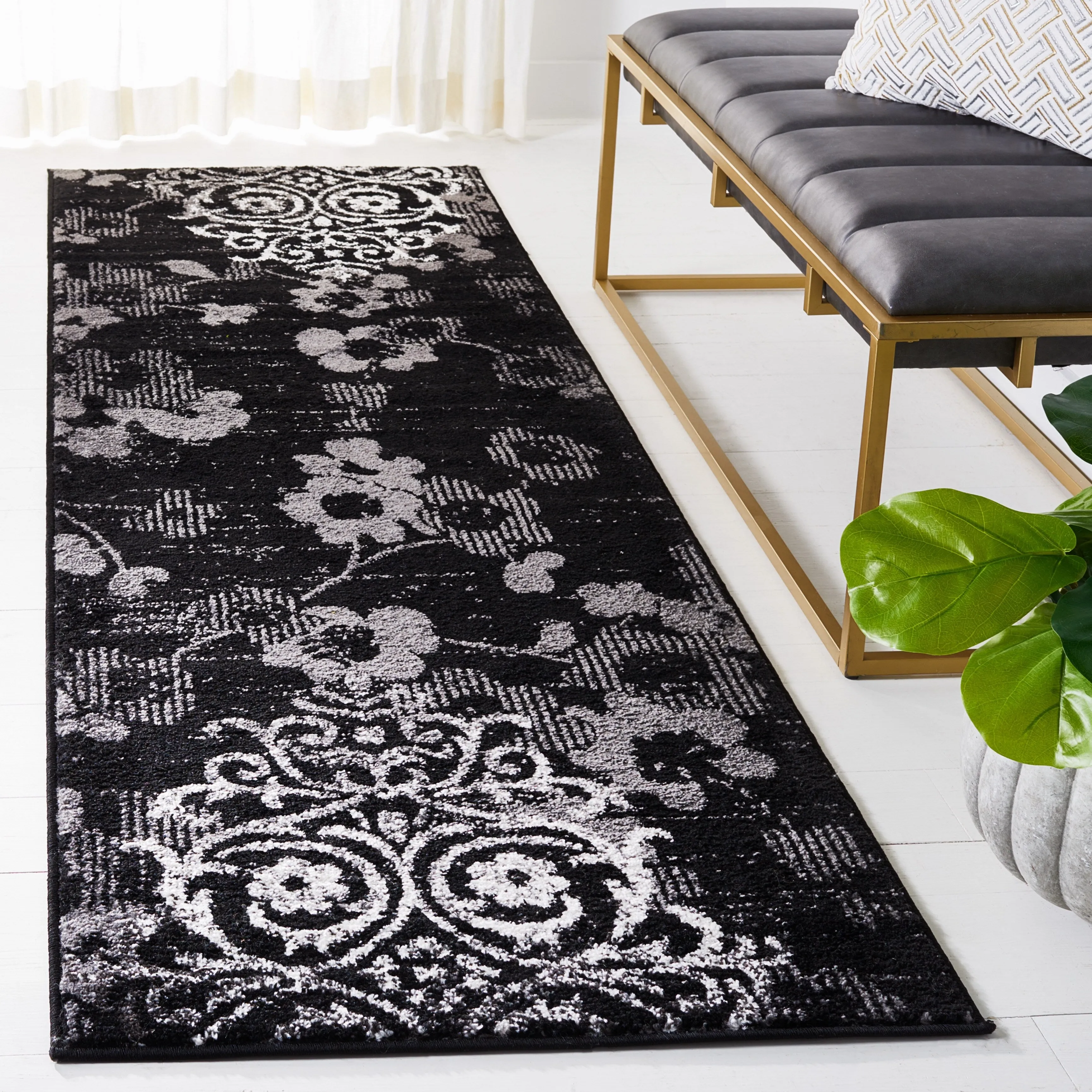 SAFAVIEH. Adirondack Rena Damask Floral Distressed Rug