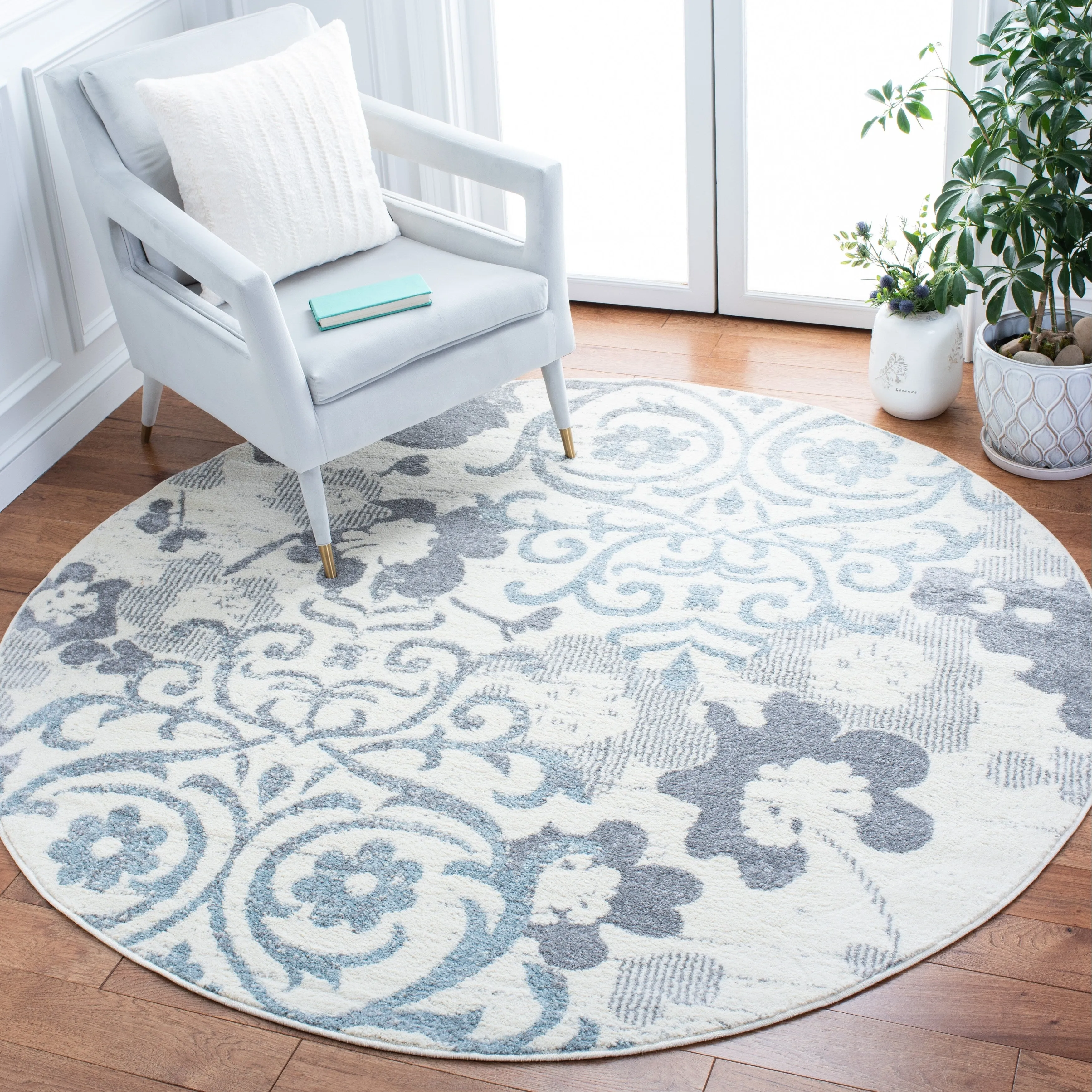 SAFAVIEH. Adirondack Rena Damask Floral Distressed Rug