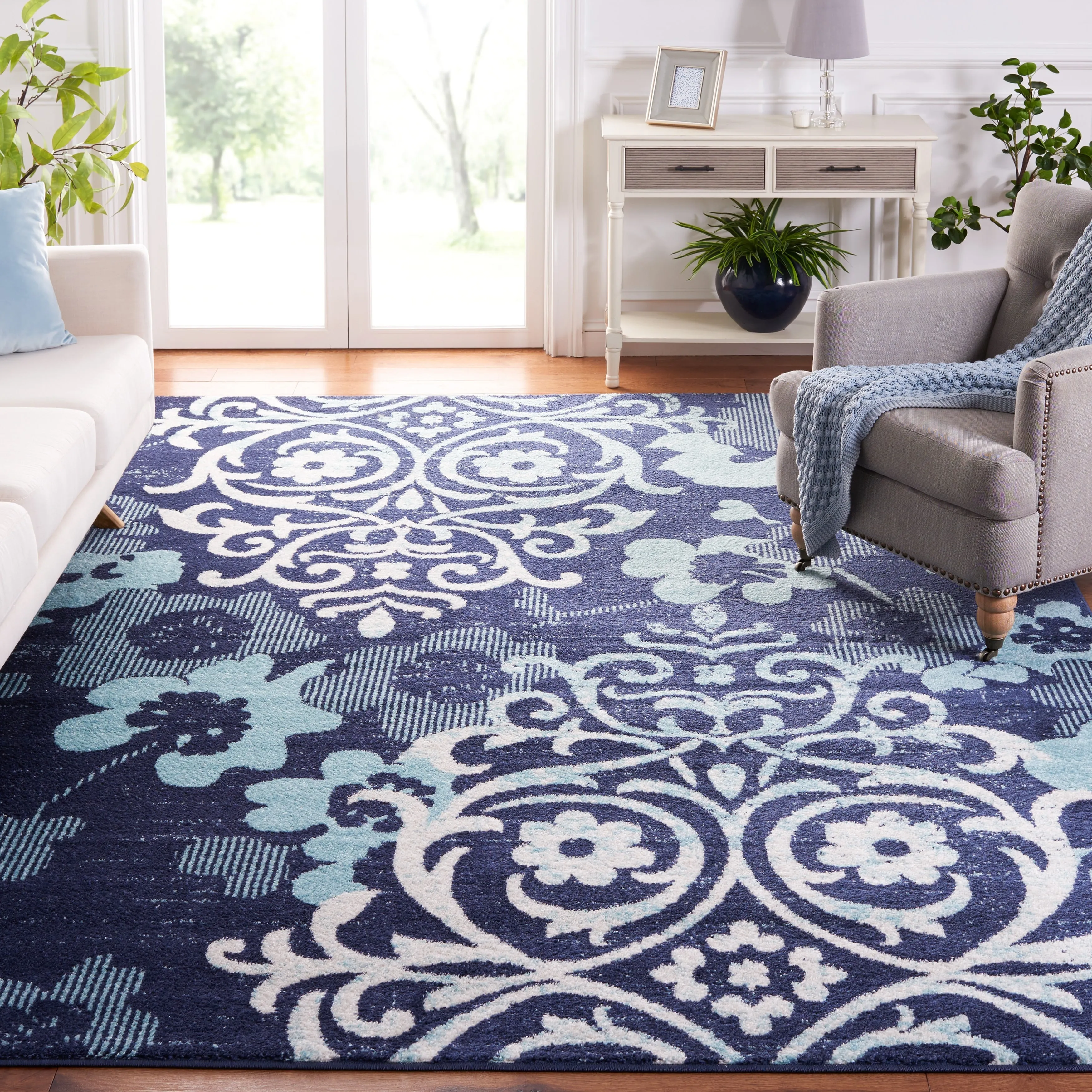 SAFAVIEH. Adirondack Rena Damask Floral Distressed Rug
