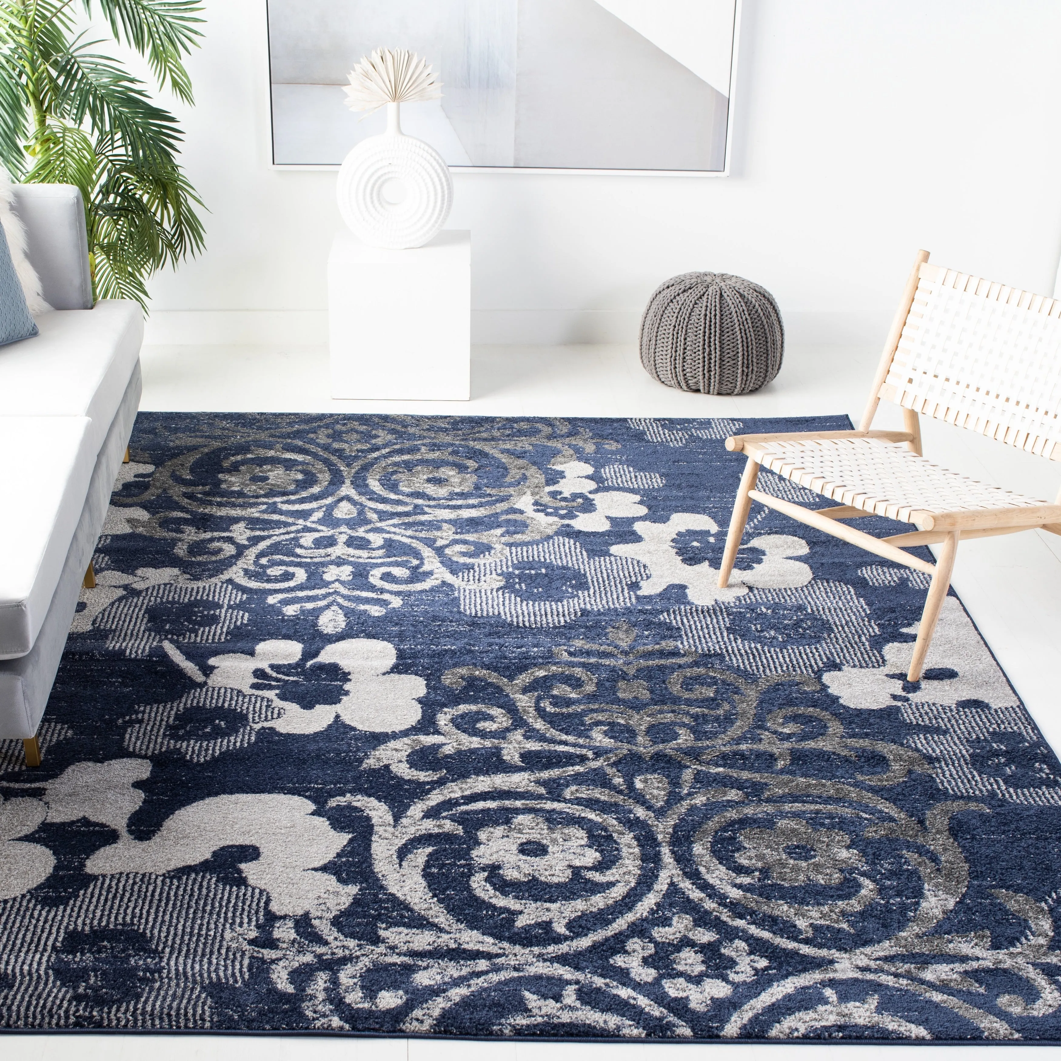 SAFAVIEH. Adirondack Rena Damask Floral Distressed Rug
